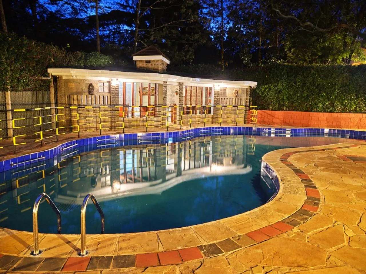 Swimming pool in The Drexel House Kenya