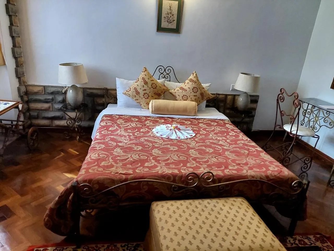 Bed in The Drexel House Kenya