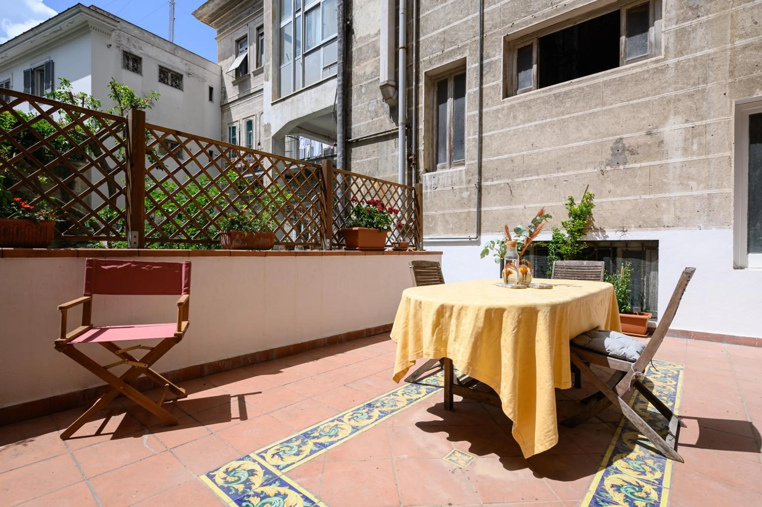 Viale Calascione 7