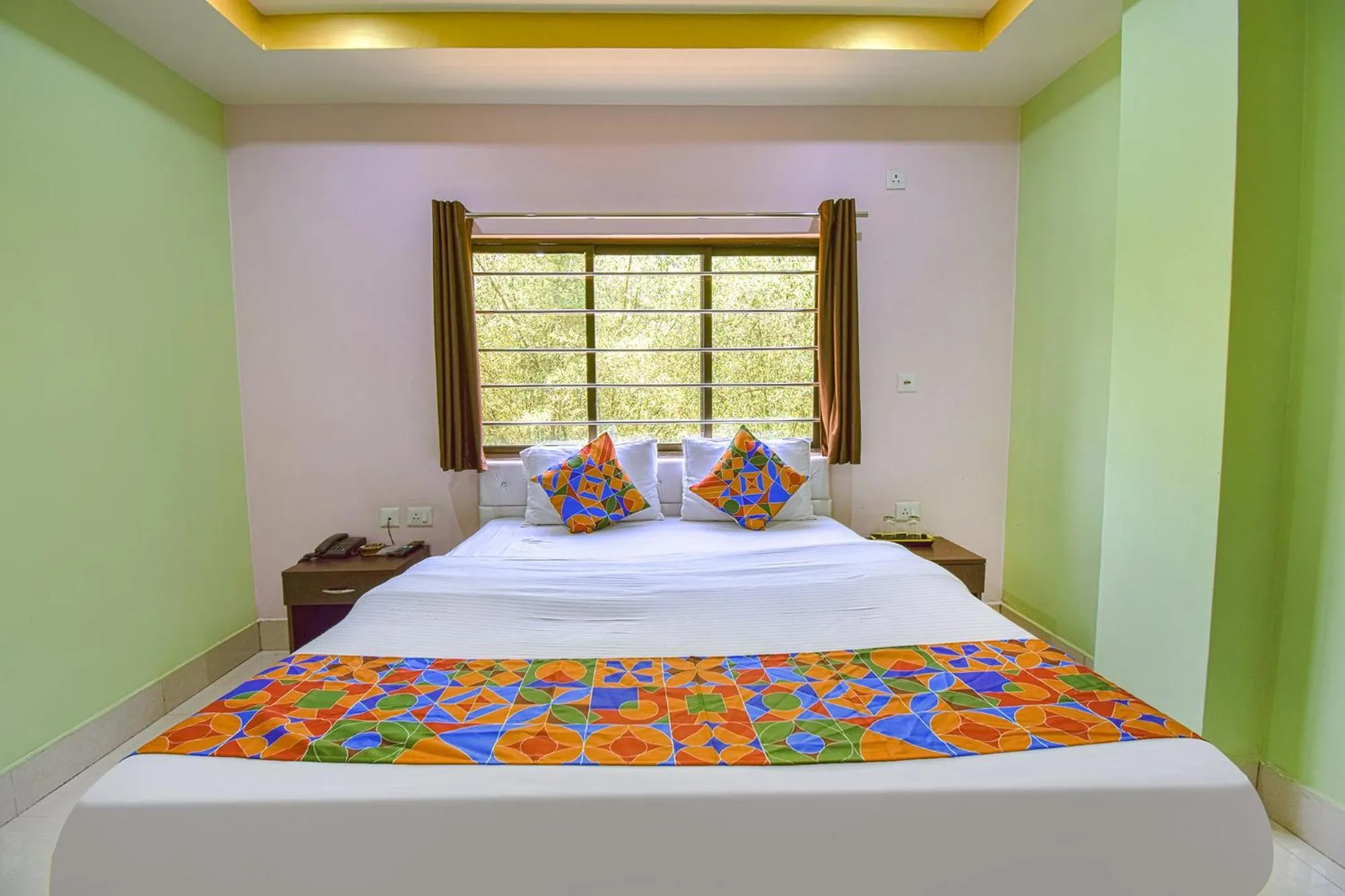 Bed in FabHotel Knight Airways - Nr Guwahati Airport