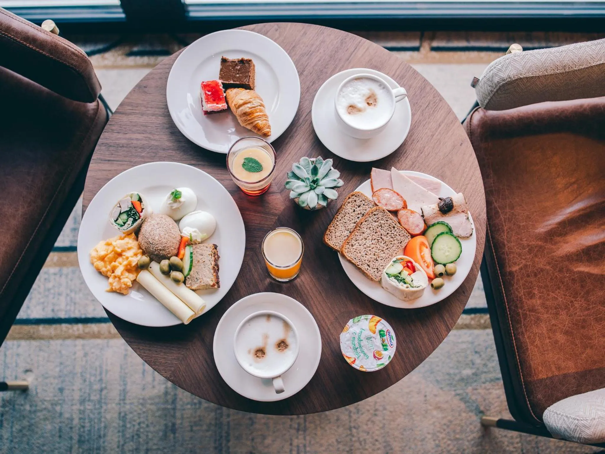 Breakfast in Hotel MDM City Centre