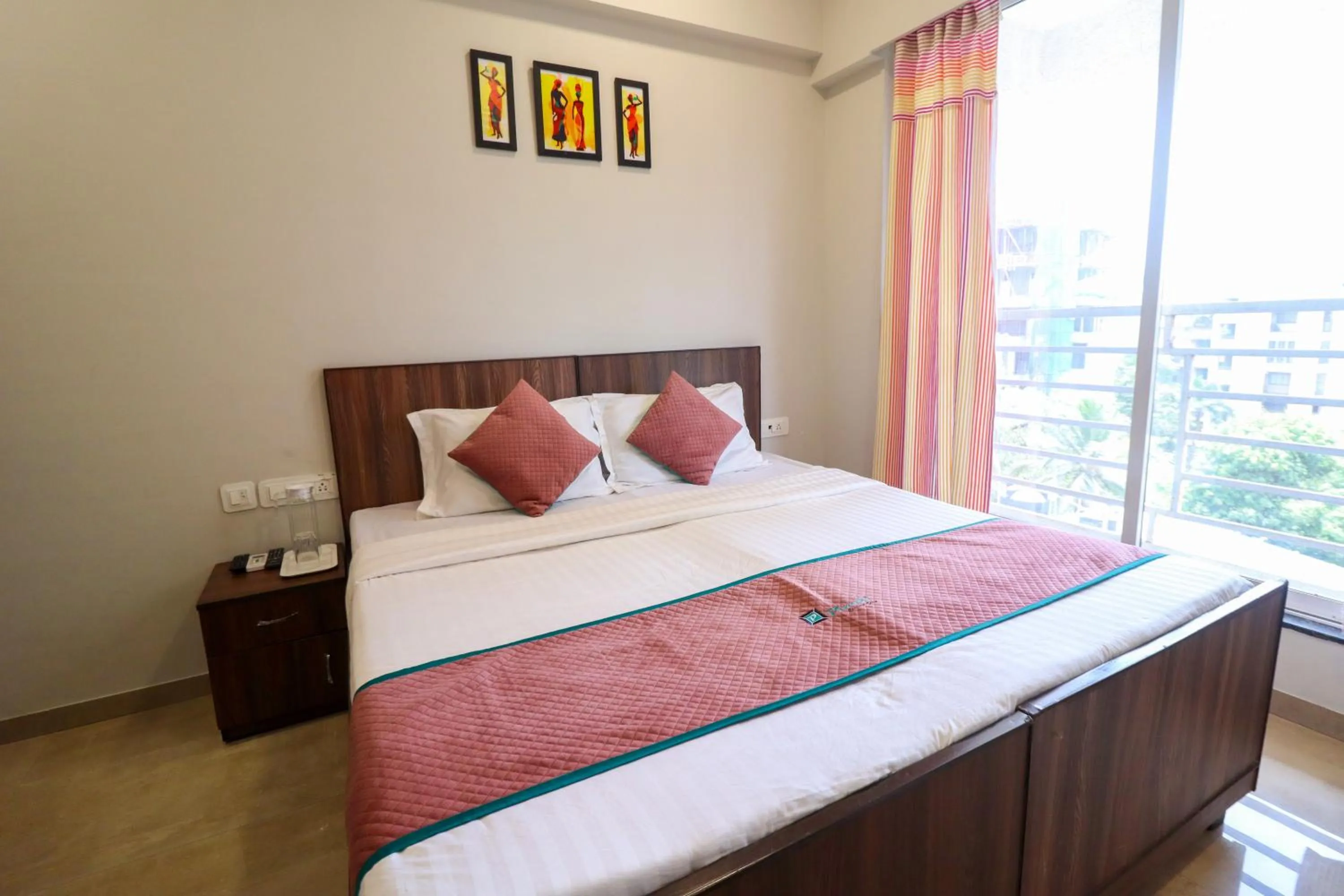 Pinaki Comfort Stay Vile Parle - Near Airport