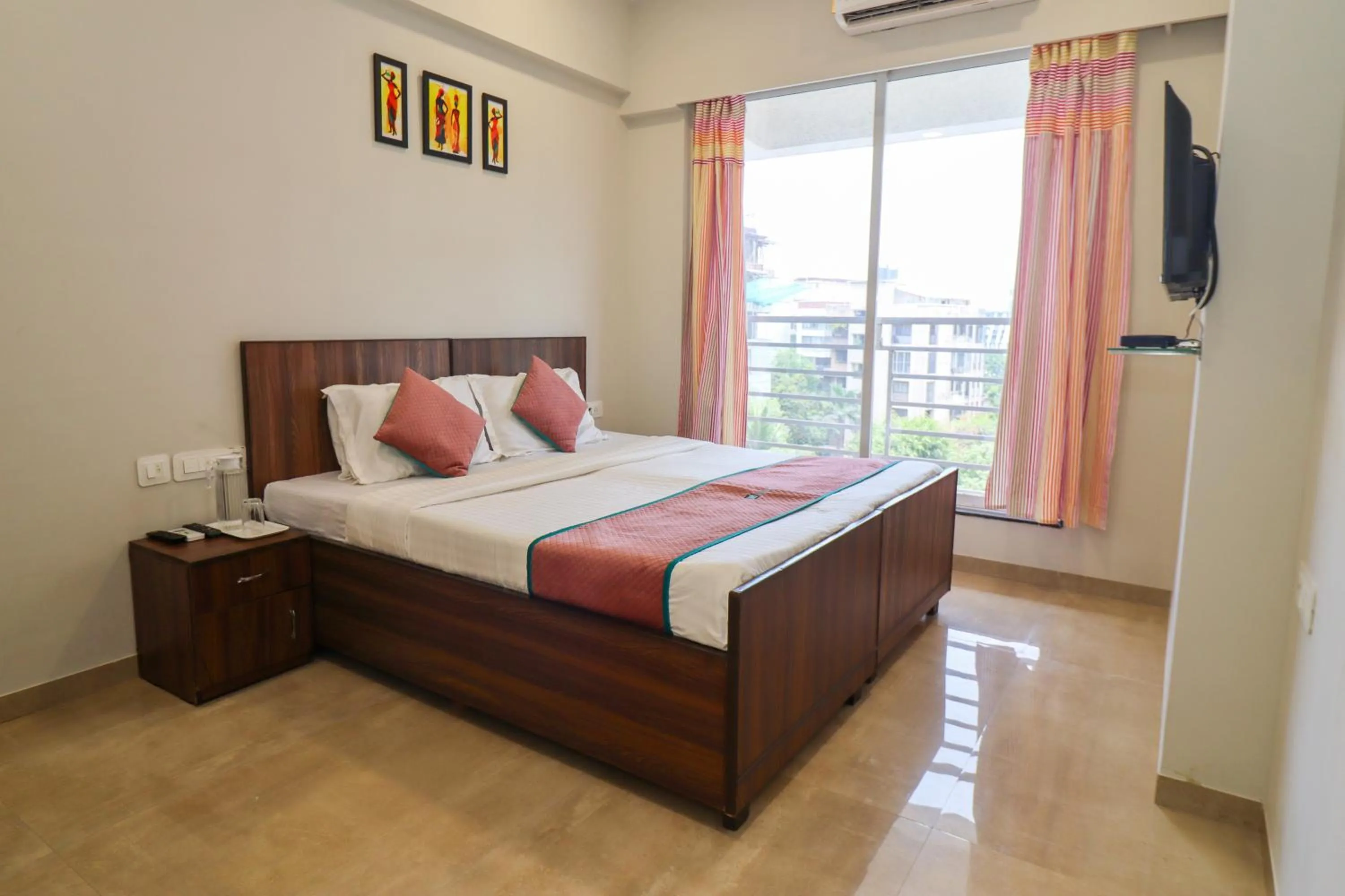 Family Room in Pinaki Comfort Stay Vile Parle - Near Airport