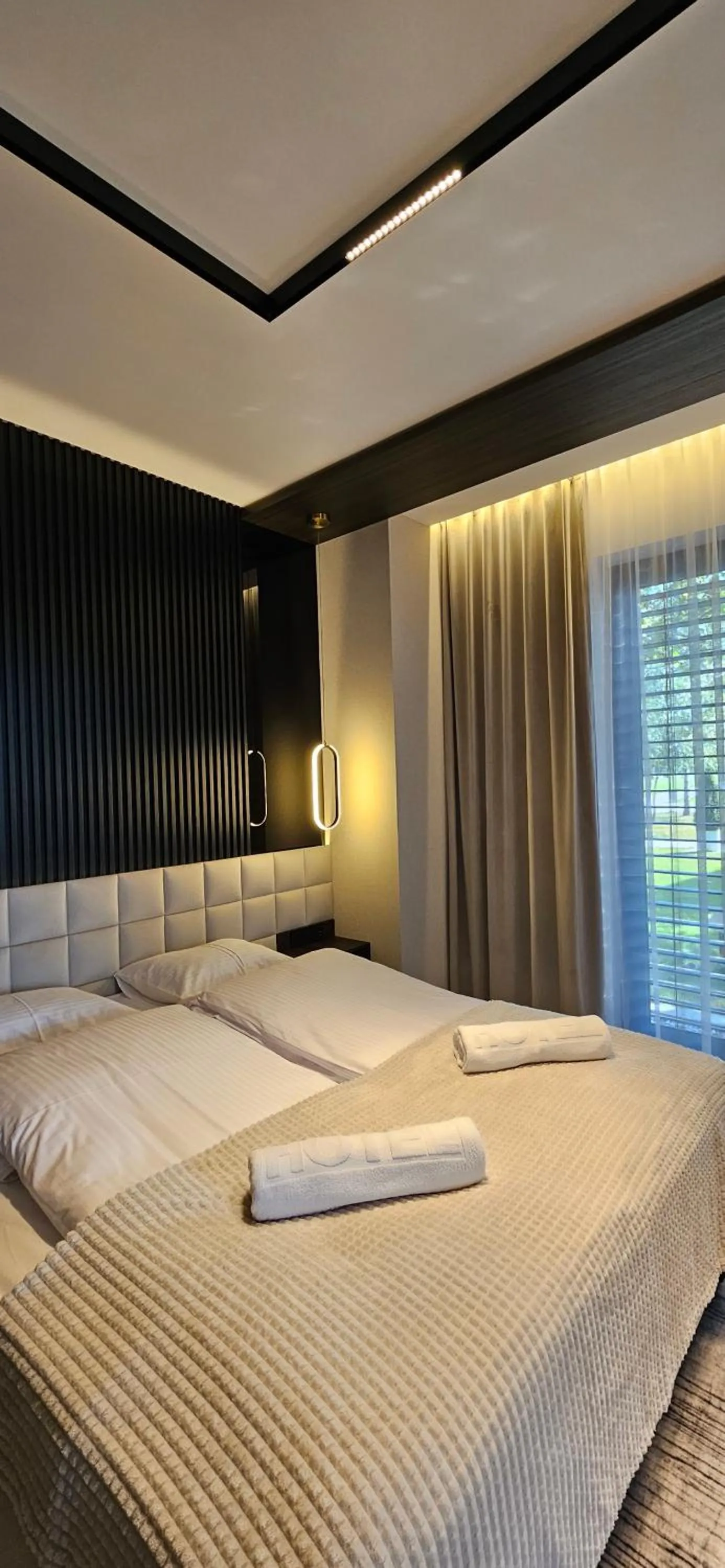 Bedroom, Bed in Lake Park