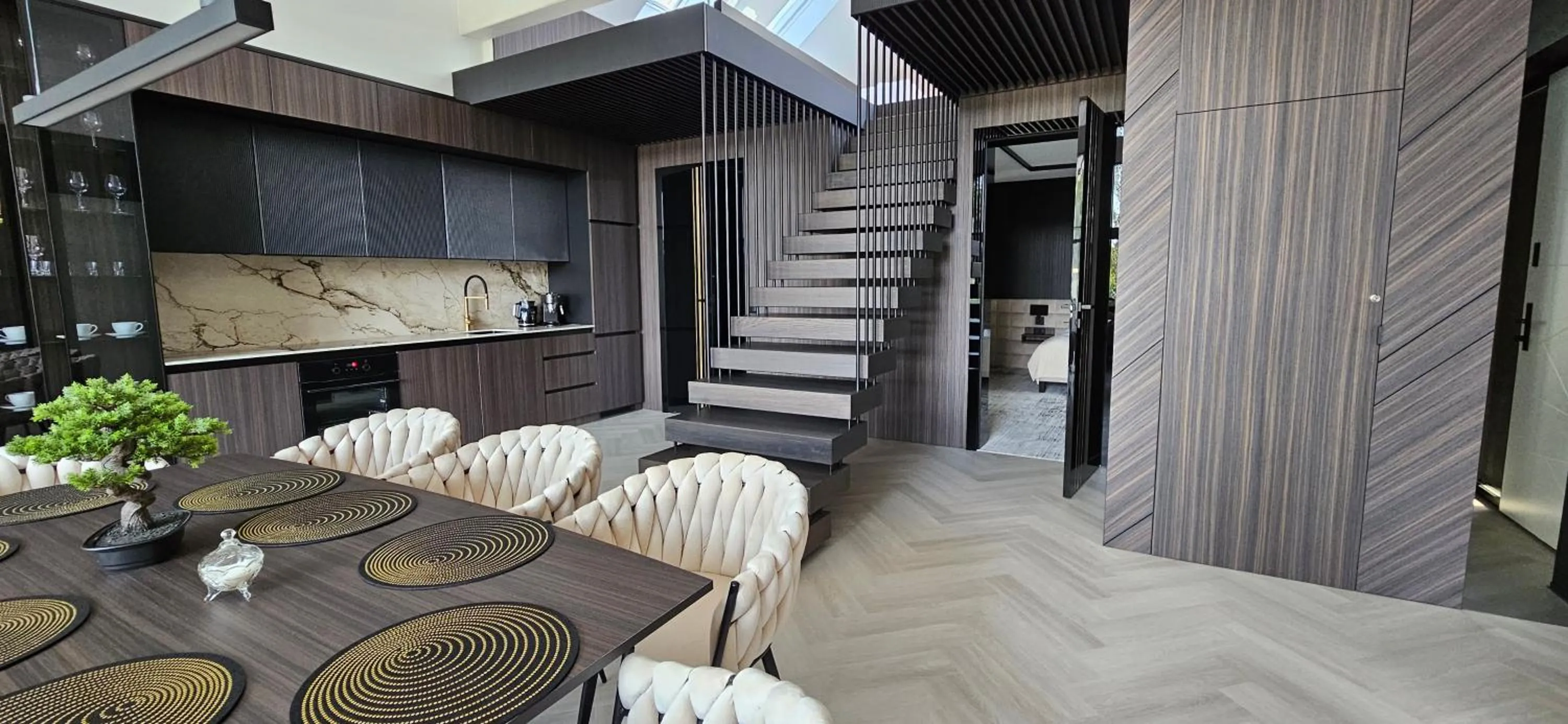 Kitchen or kitchenette in Lake Park