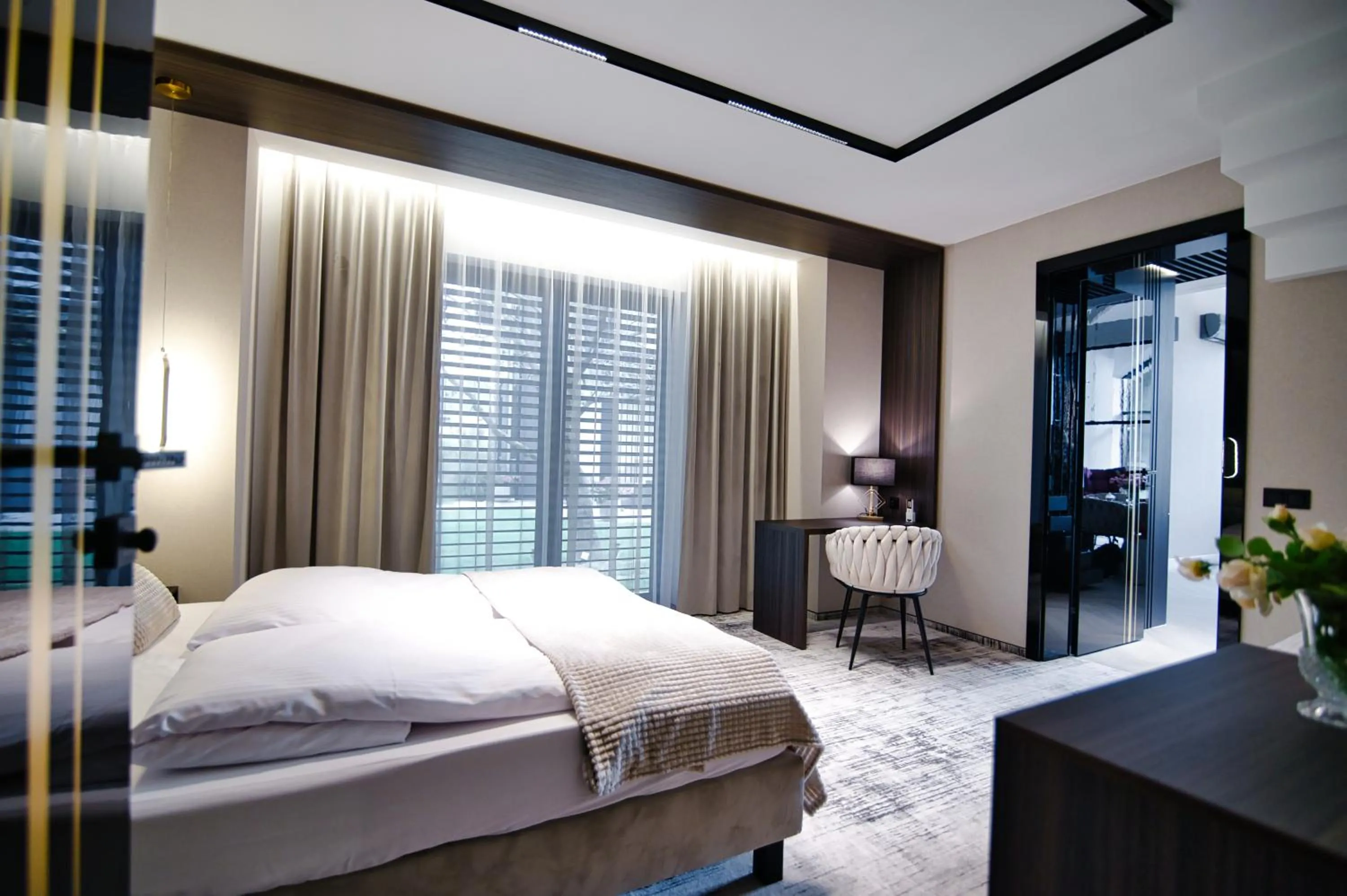 Bedroom, Bed in Lake Park