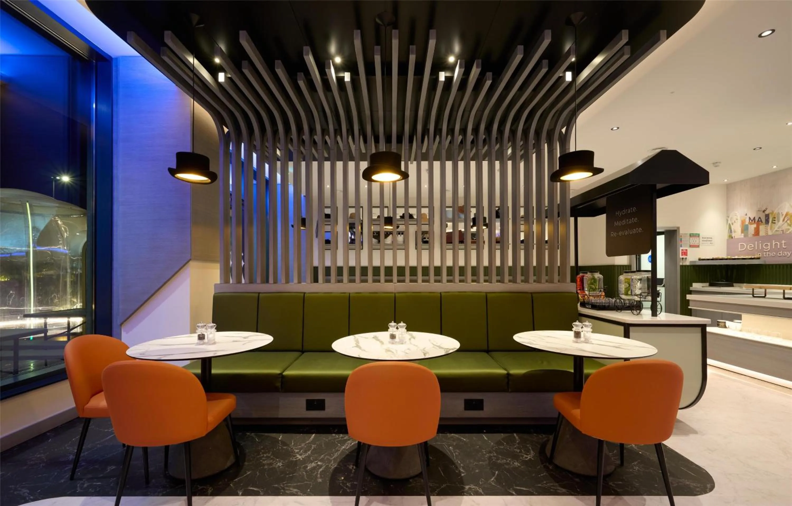 Restaurant/places to eat in Spark by Hilton Luton