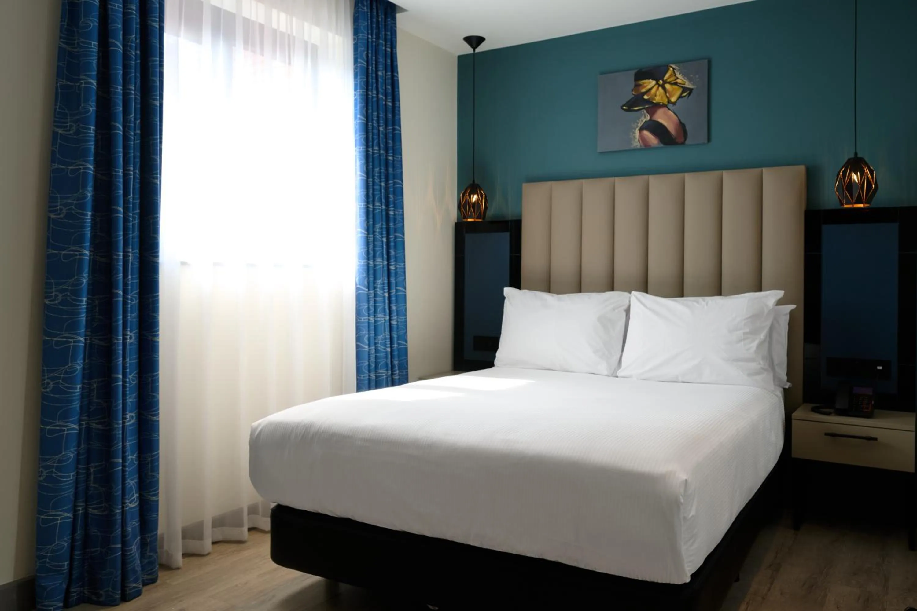 Bedroom, Bed in Spark by Hilton Luton