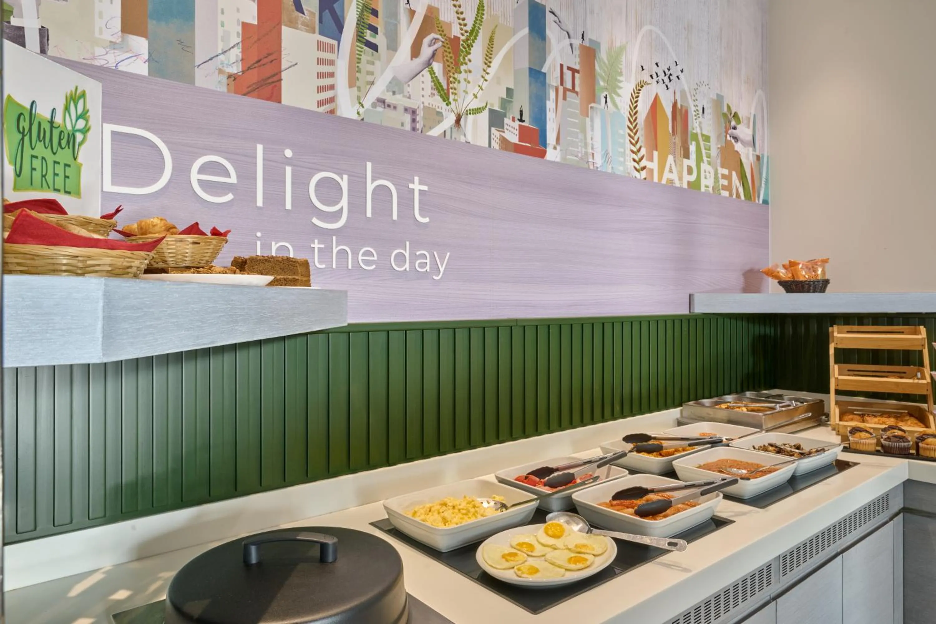 Food and drinks in Spark by Hilton Luton