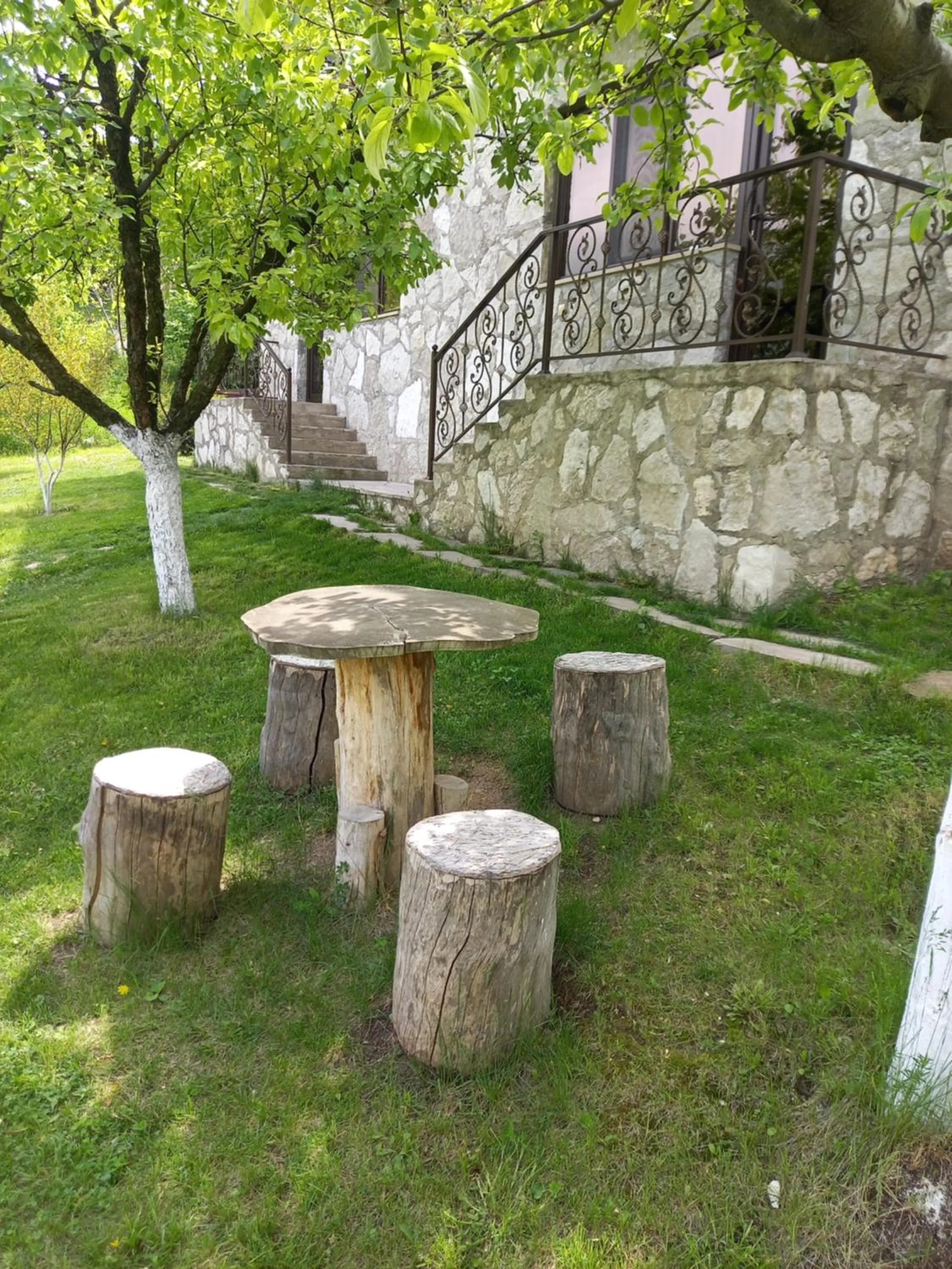 Spring in Guest House Ijevan's Garden