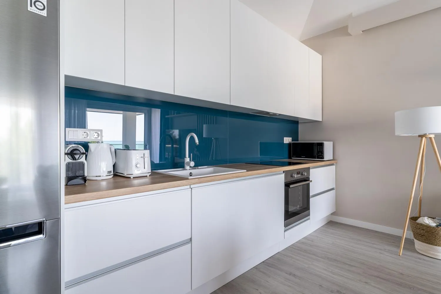 Kitchen or kitchenette in Lake Spirit Boutique Apartments