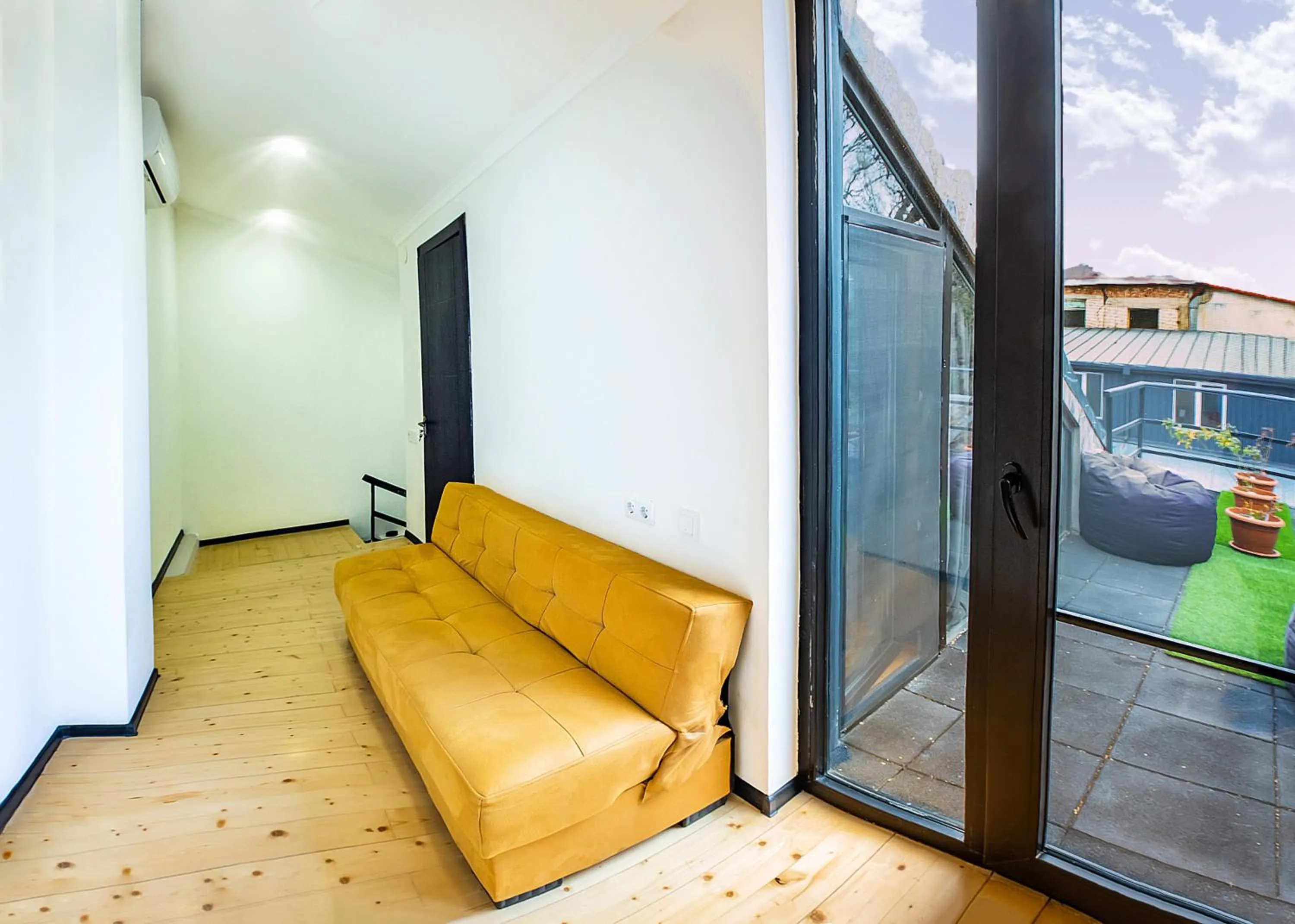 View (from property/room) in HB apartments Aghmashenebeli