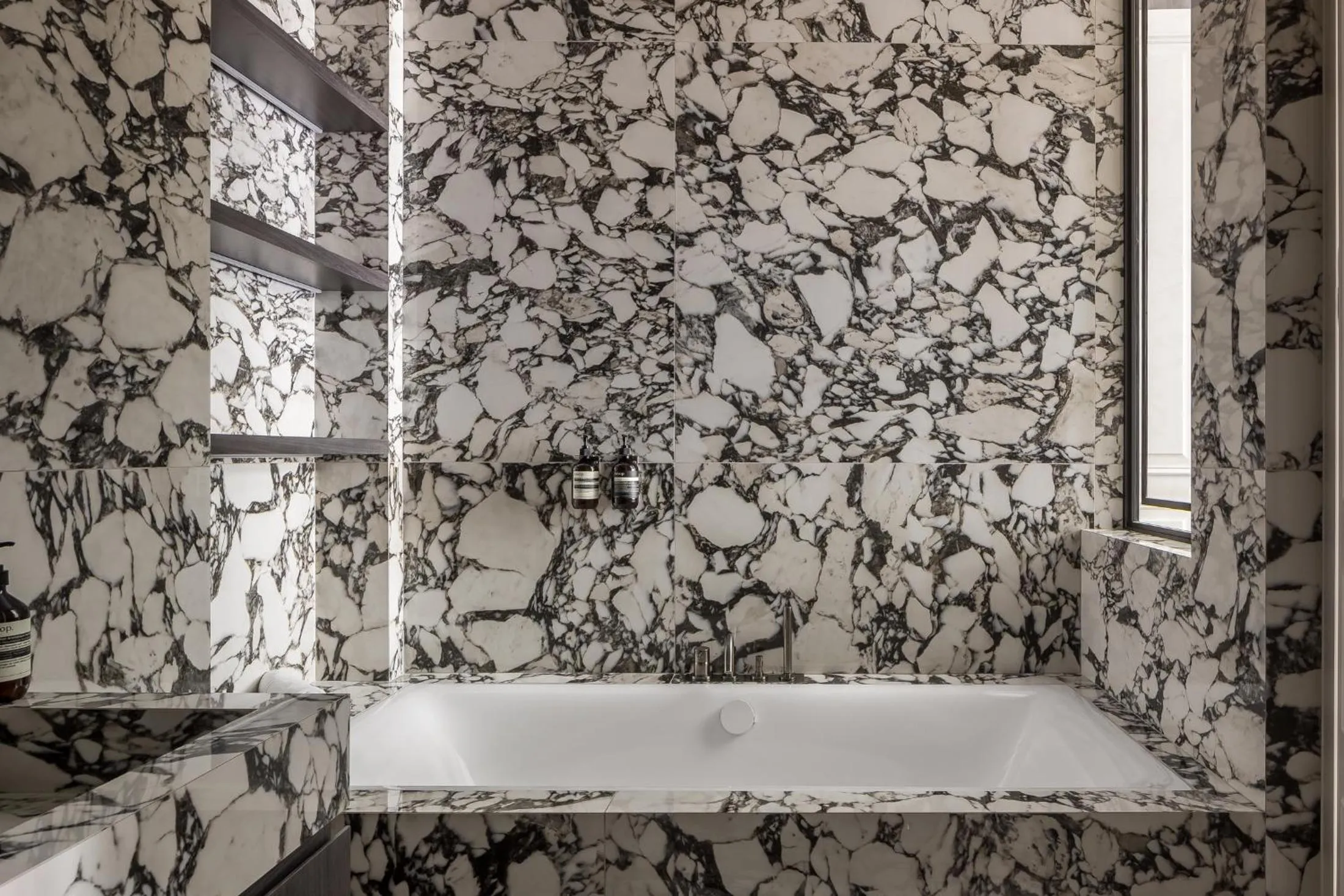 Bathroom in HIGHSTAY - Luxury Serviced Apartments - Louvre