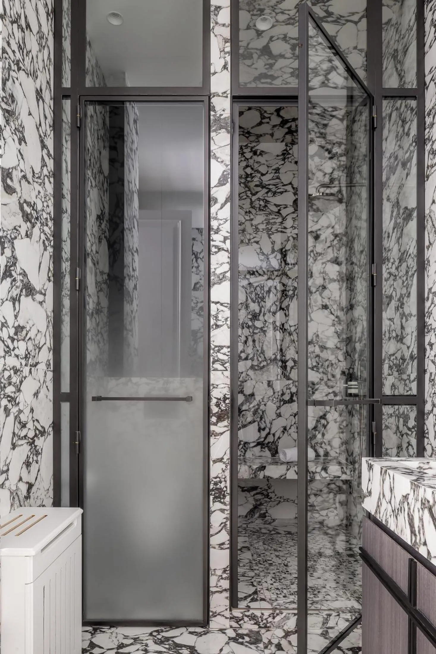 Bathroom in HIGHSTAY - Luxury Serviced Apartments - Louvre