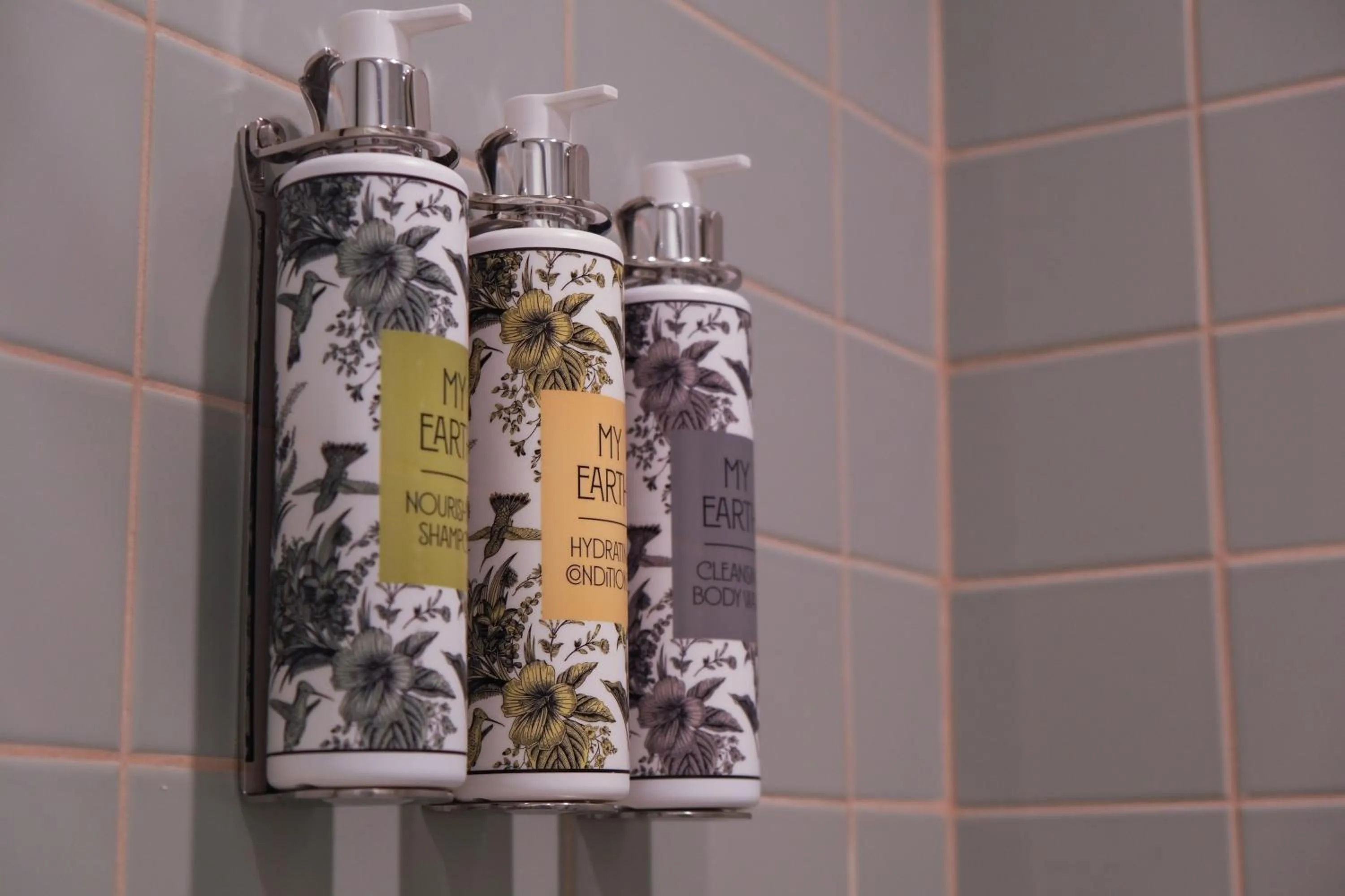 Bathroom in Oceaneer Hotel