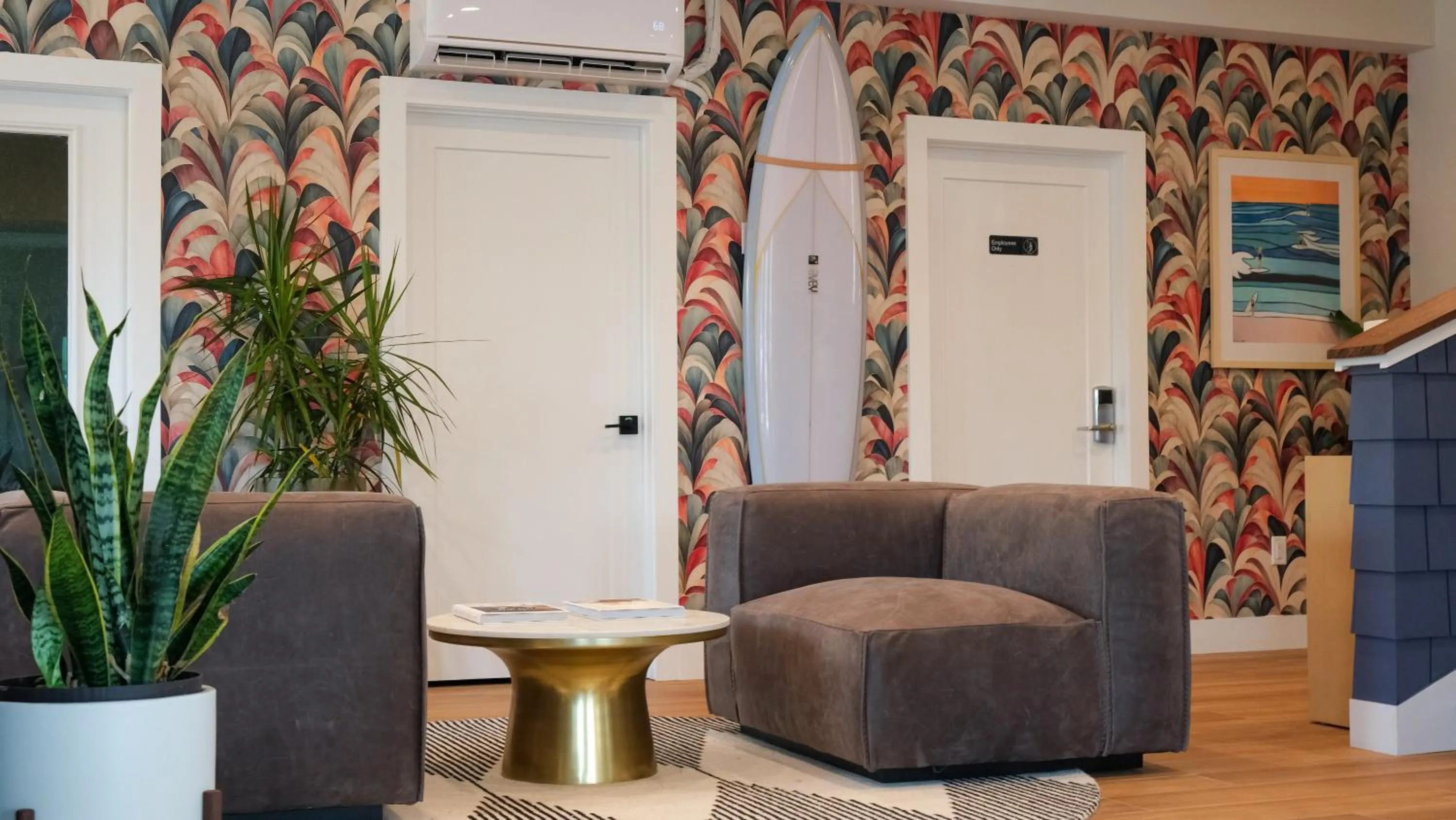 Lobby or reception in Oceaneer Hotel