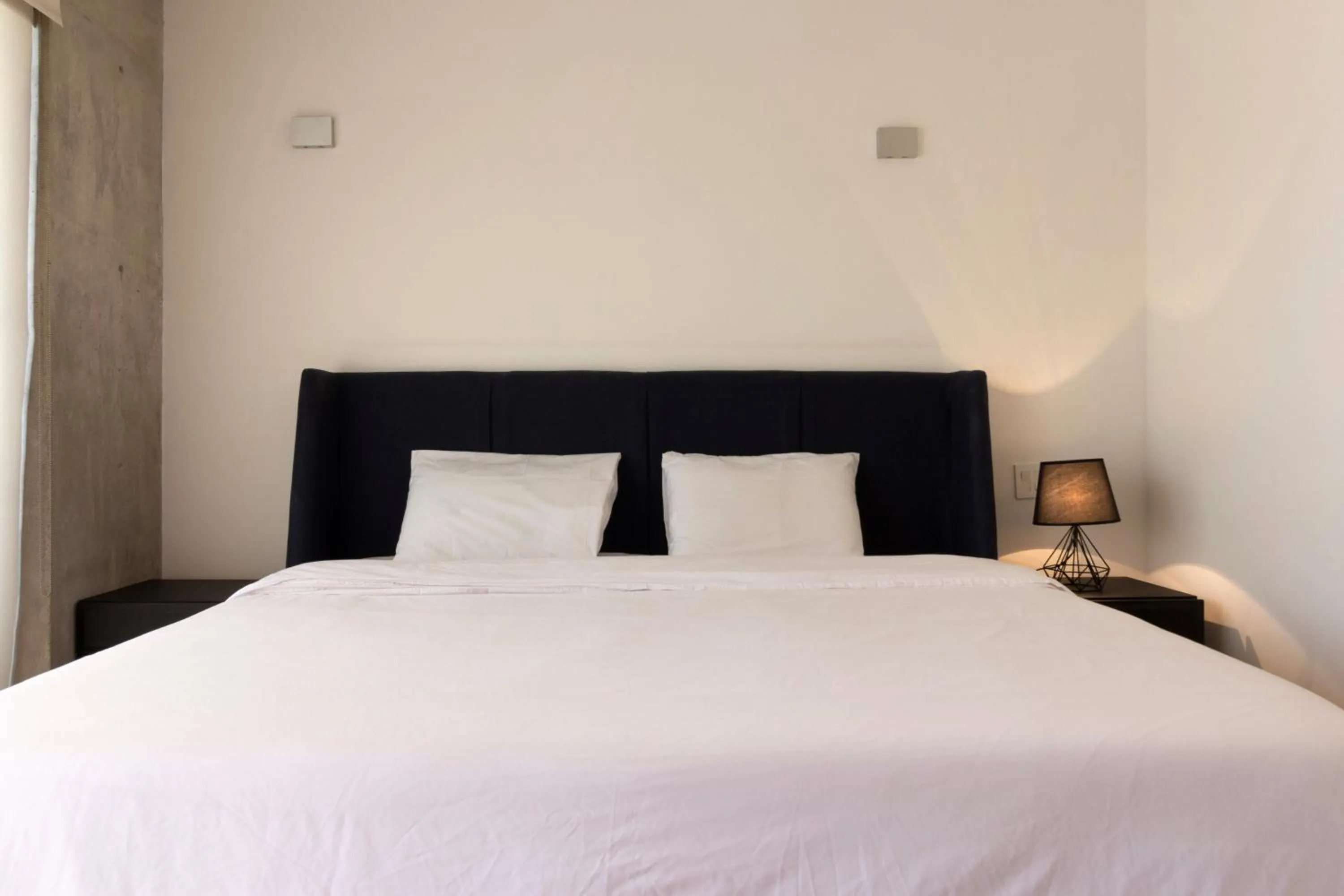 Bedroom, Bed in El Doce by HomiRent