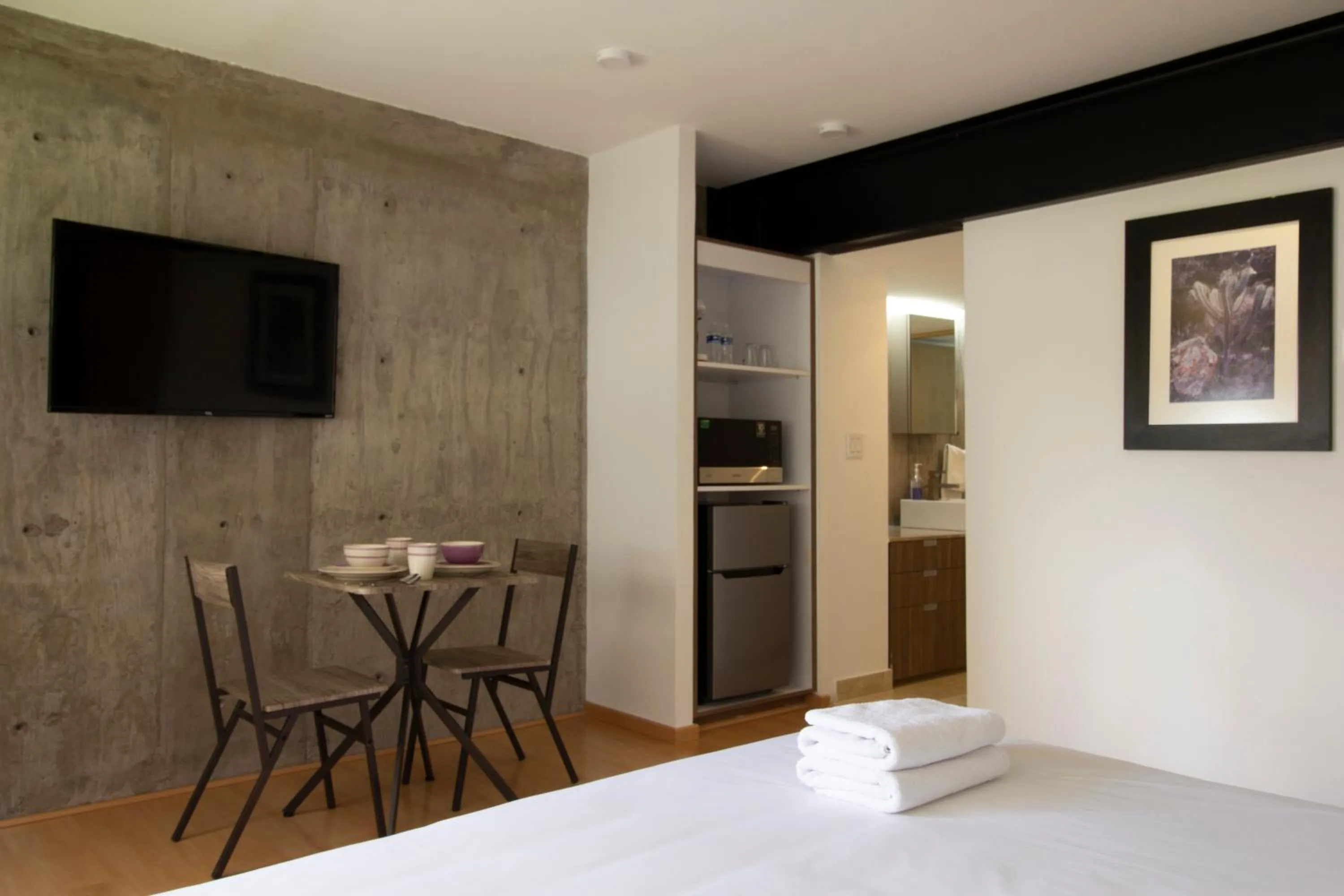 TV and multimedia, Bed in El Doce by HomiRent