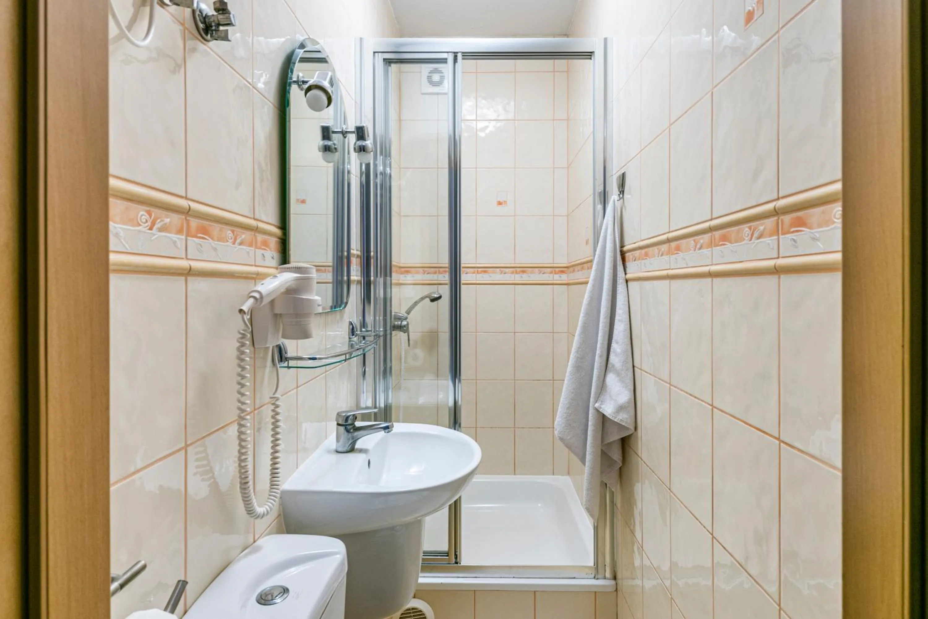 Shower in Willa Albatros Happy Hours