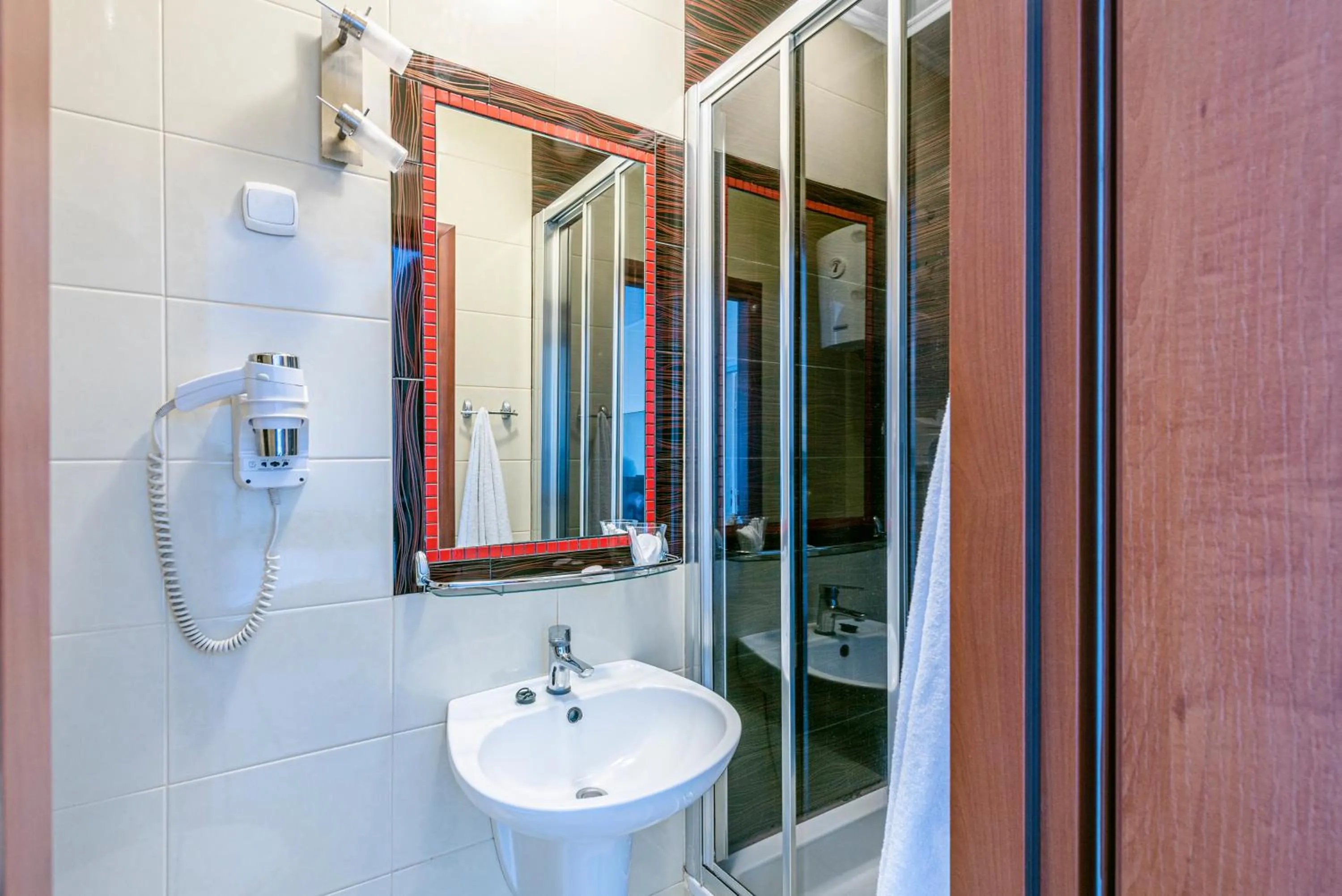 Shower in Willa Albatros Happy Hours