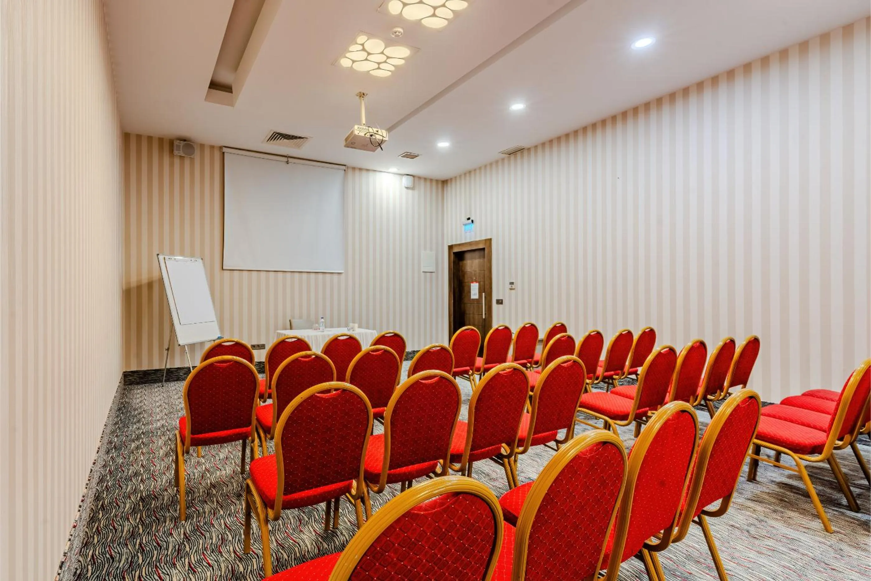 Meeting/conference room in Ramada Plaza By Wyndham Izmir
