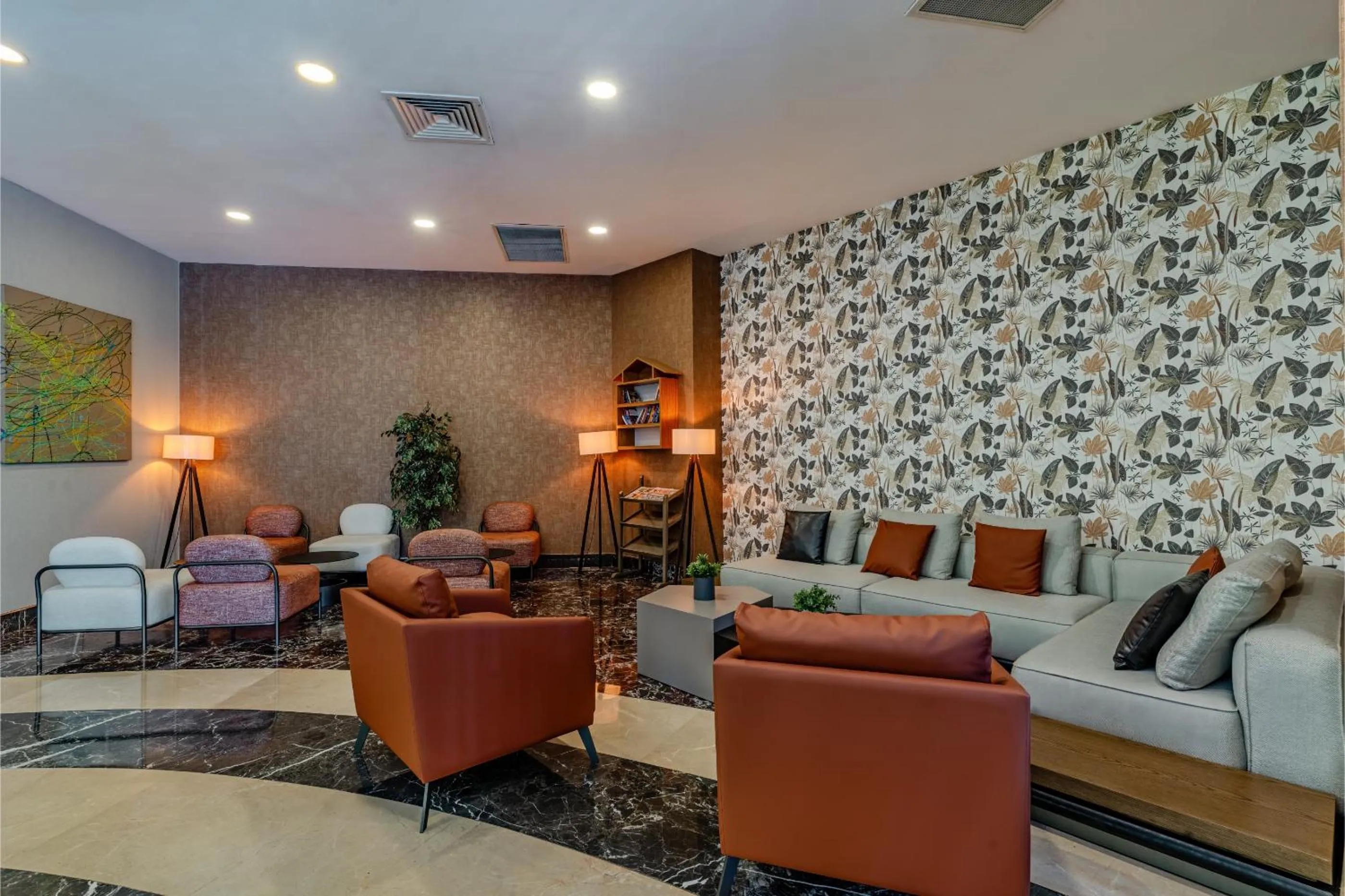 Lobby or reception in Ramada Plaza By Wyndham Izmir