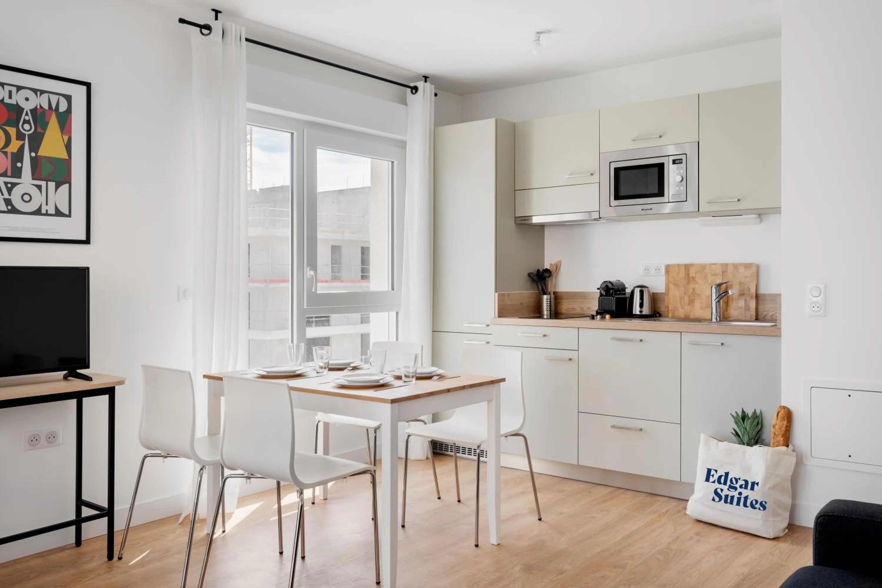 Kitchen or kitchenette in Edgar Suites - Meudon-la-Forêt