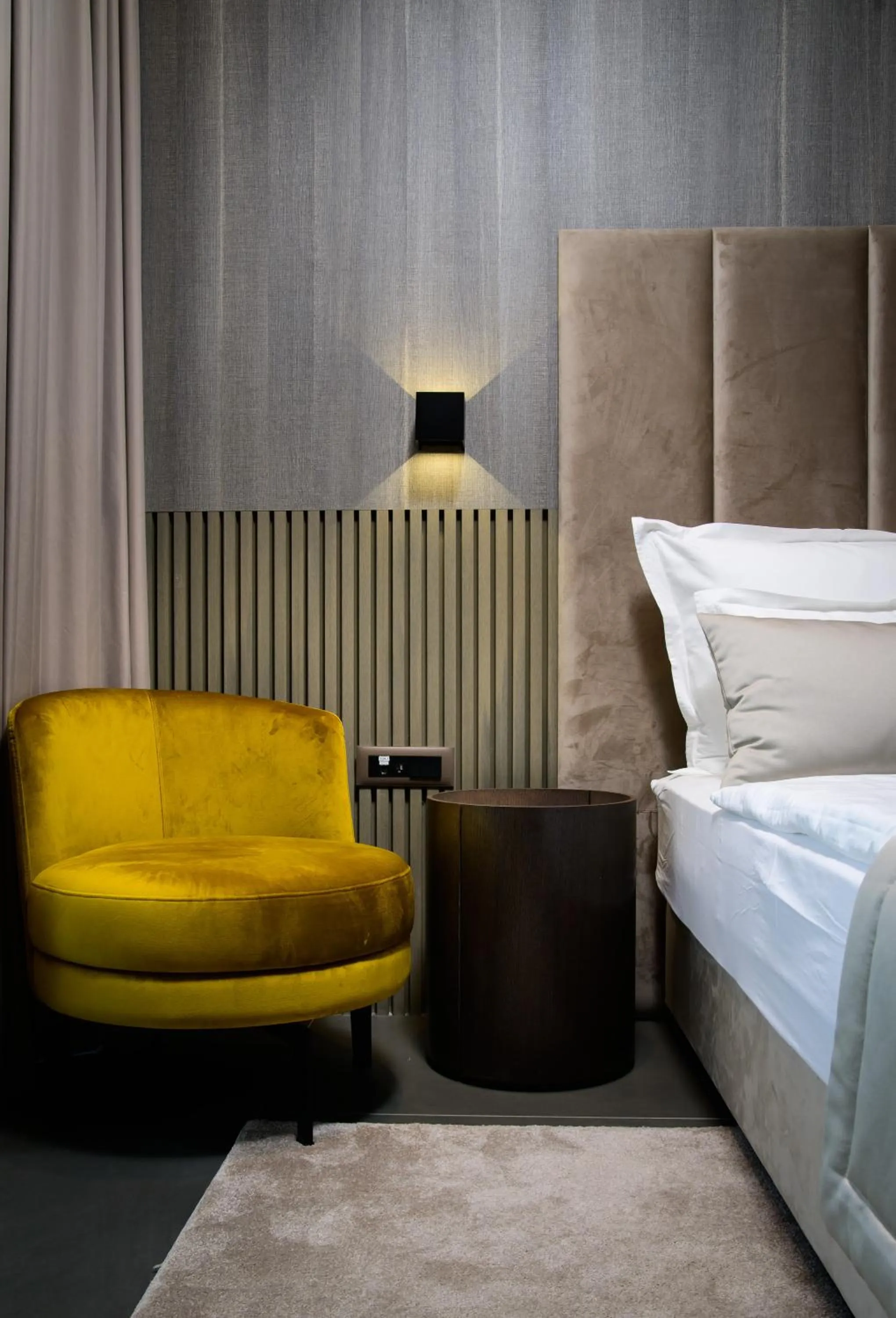 Decorative detail, Bed in Marinus Beach Hotel