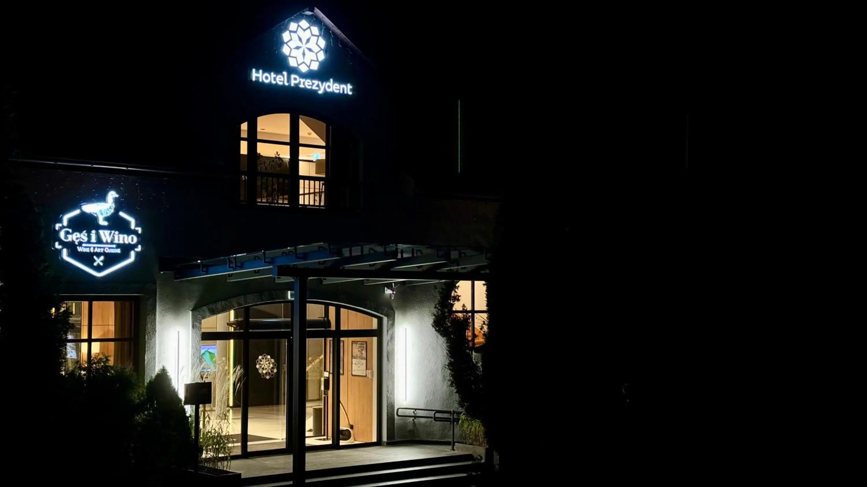 Property building in Hotel Prezydent