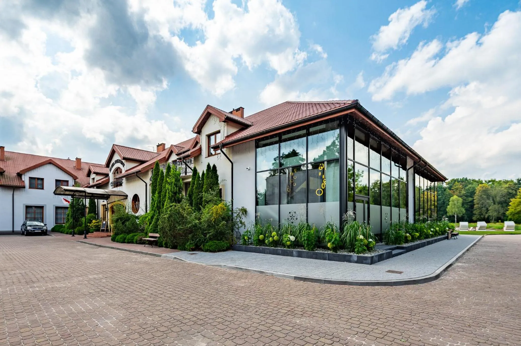 Property building in Hotel Prezydent