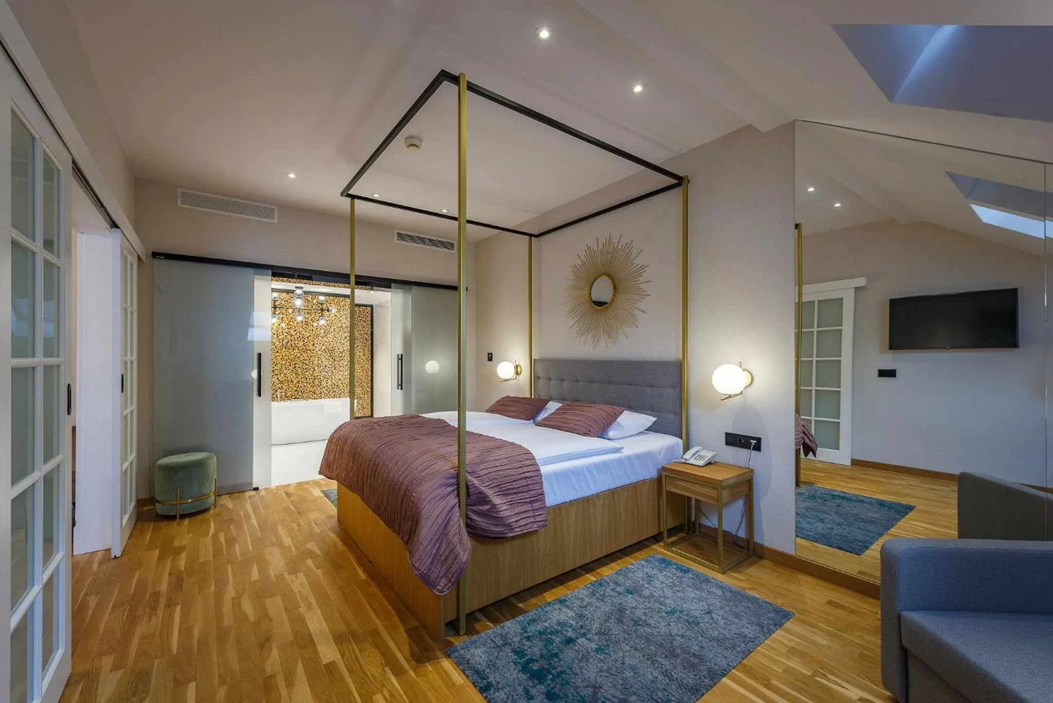 Bed in Hotel Prezydent