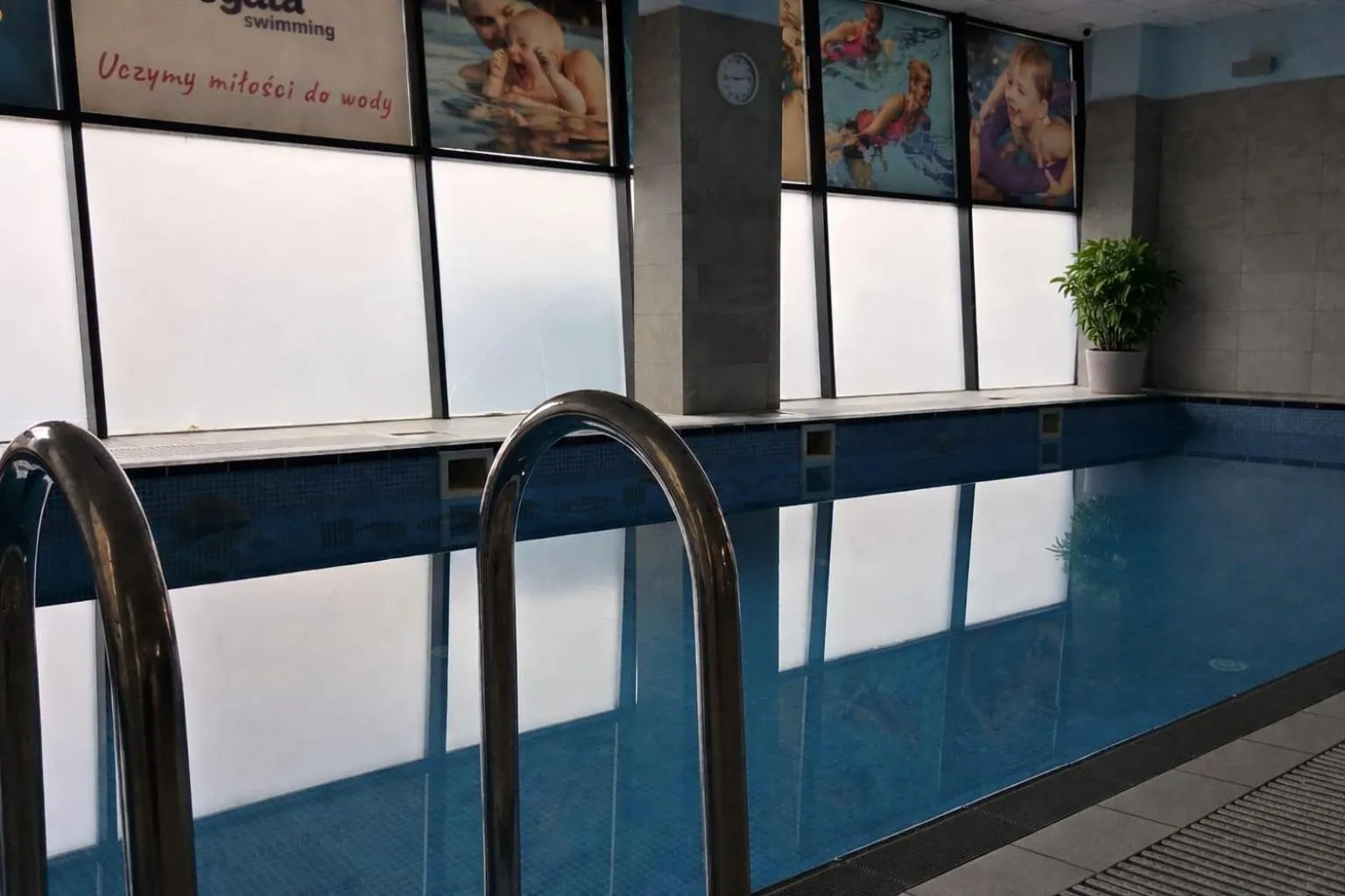 Swimming pool in Weiser Hotel