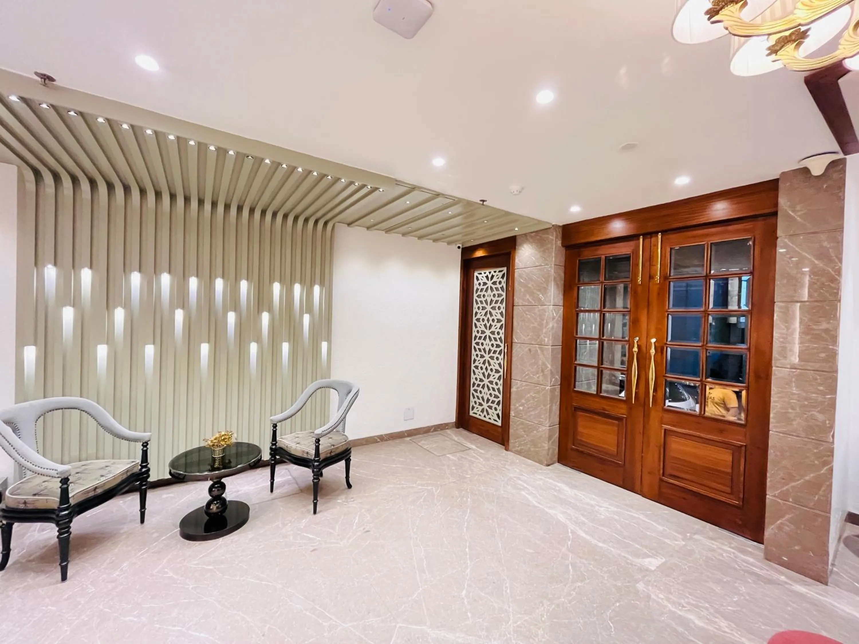 TV and multimedia in Hotel The Savode - Just 2 Mins From Golden Temple Amritsar