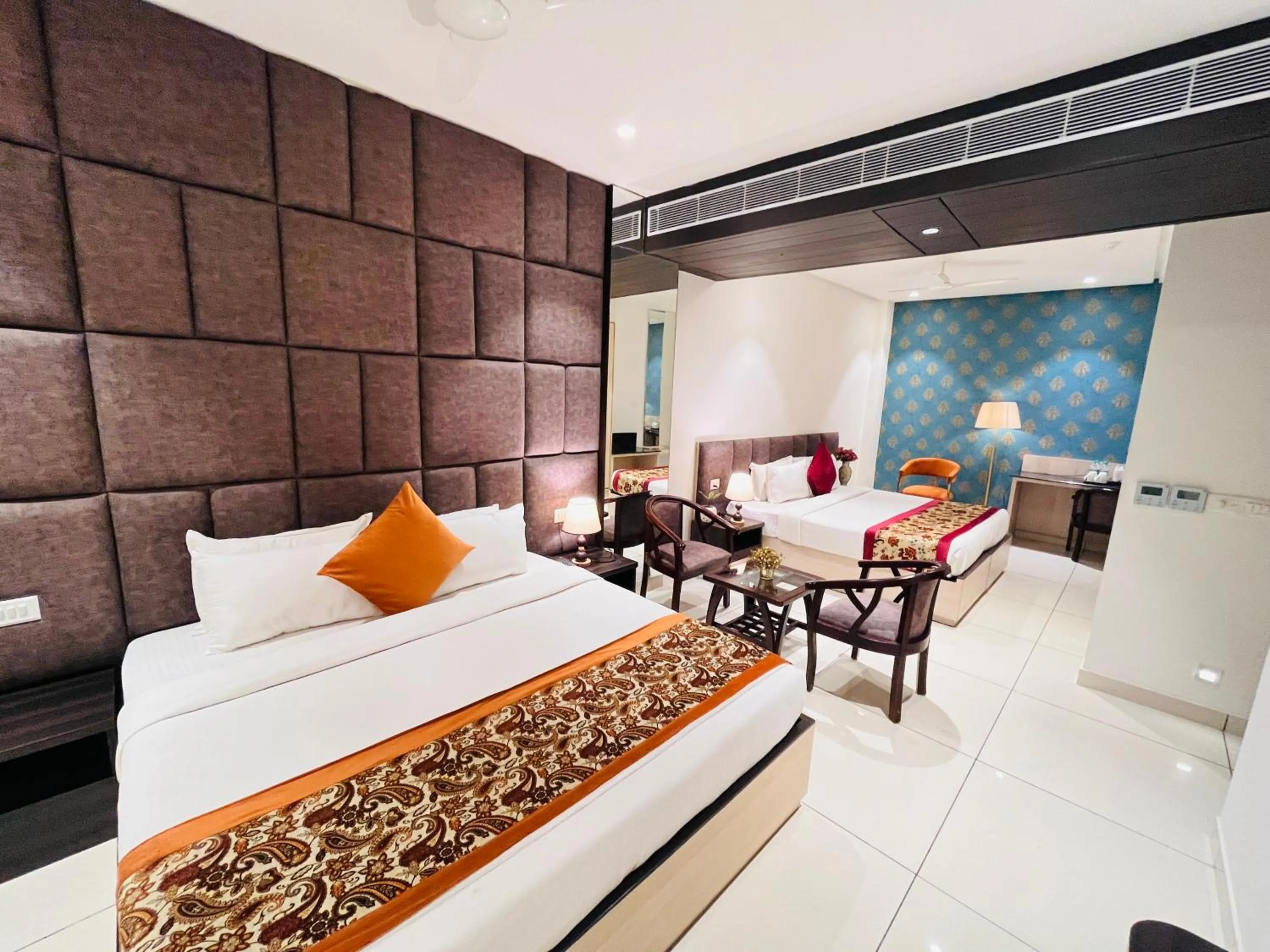 Bed in Hotel The Savode - Just 2 Mins From Golden Temple Amritsar