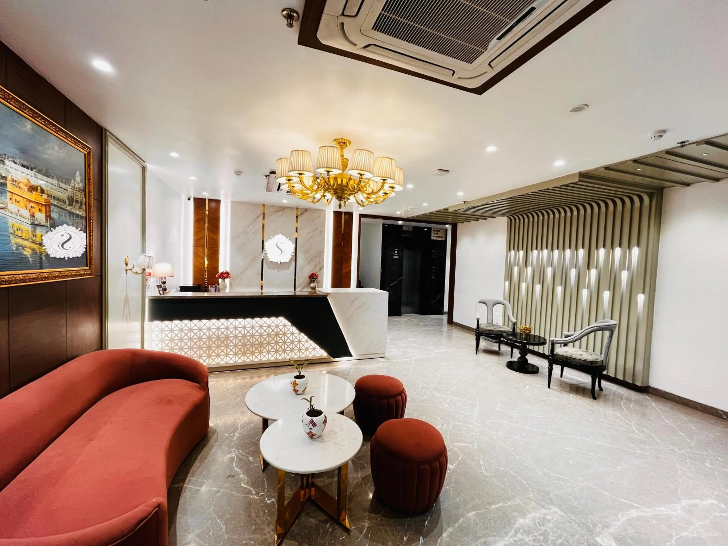 TV and multimedia in Hotel The Savode - Just 2 Mins From Golden Temple Amritsar