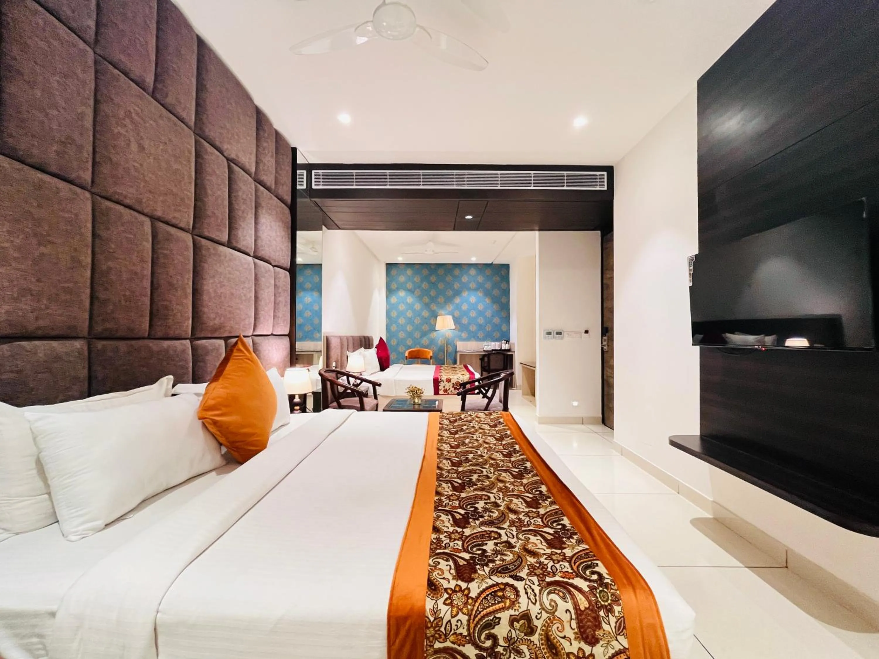 Bed in Hotel The Savode - Just 2 Mins From Golden Temple Amritsar