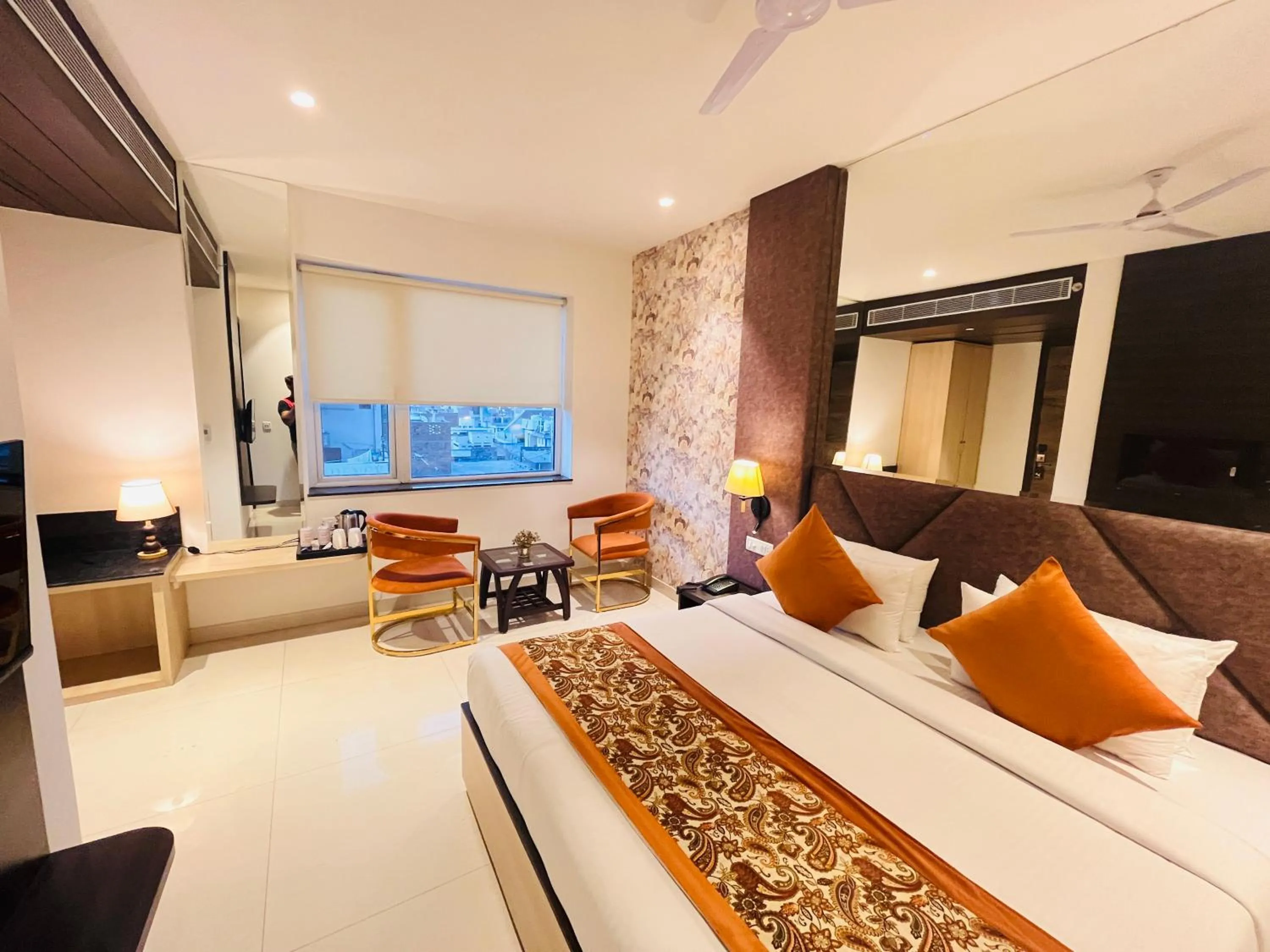 Bed in Hotel The Savode - Just 2 Mins From Golden Temple Amritsar
