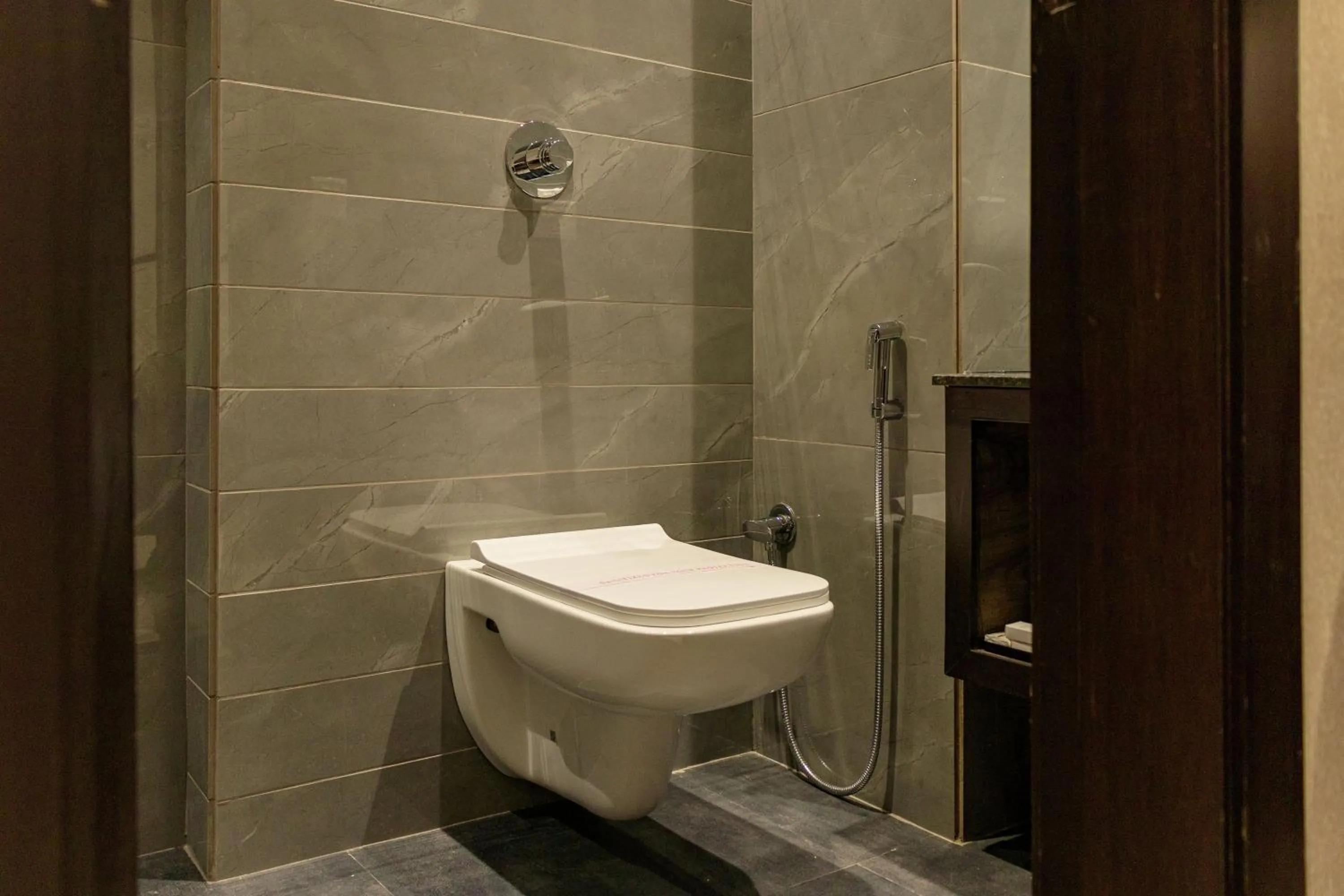 Toilet in Hotel The Savode - Just 2 Mins From Golden Temple Amritsar