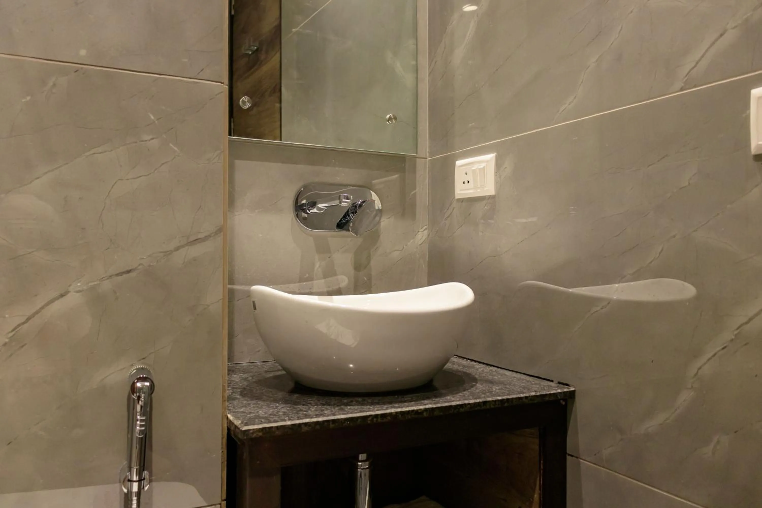 Shower in Hotel The Savode - Just 2 Mins From Golden Temple Amritsar