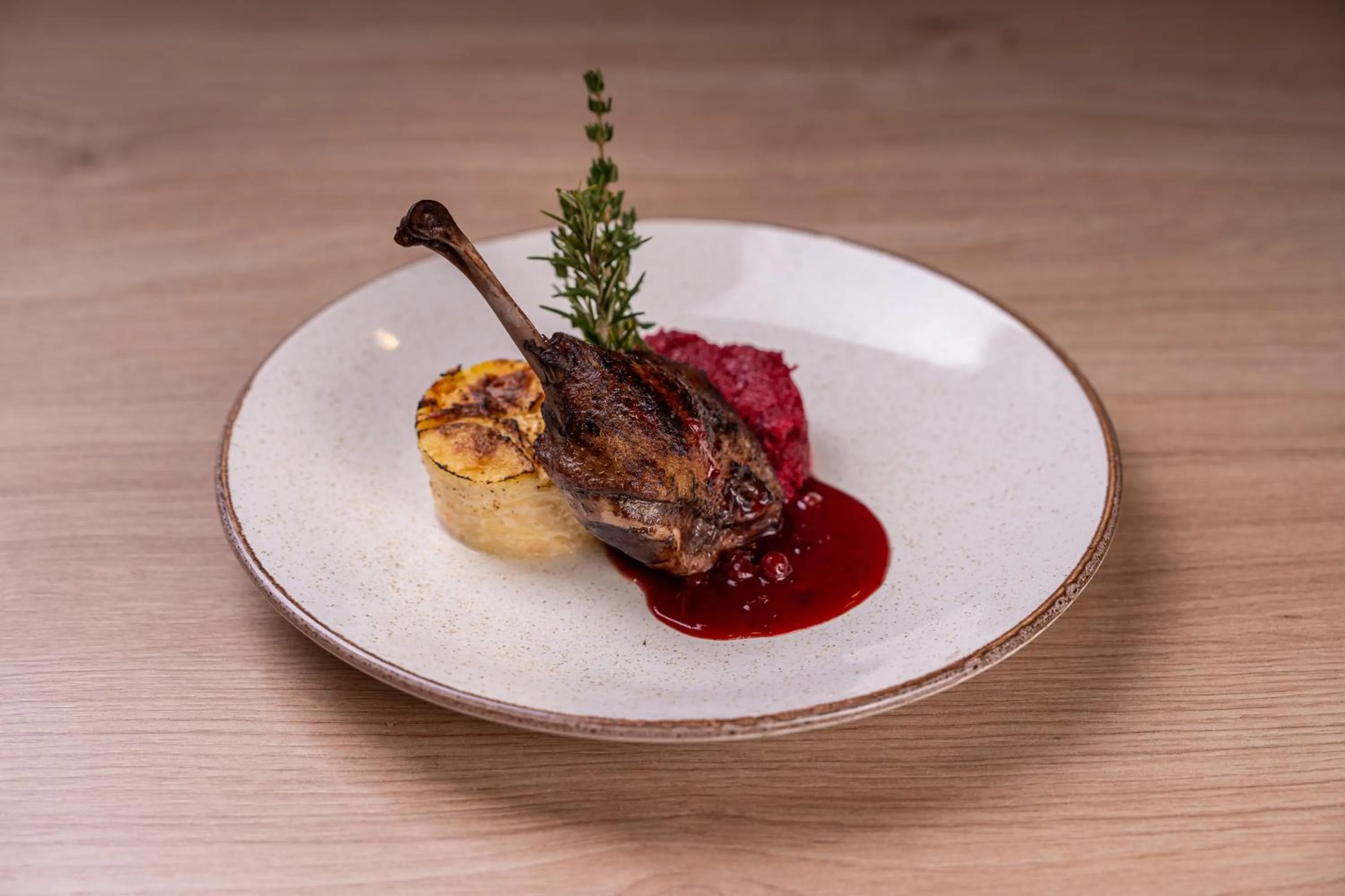 Restaurant/places to eat in Holiday Inn Krakow City Centre by IHG