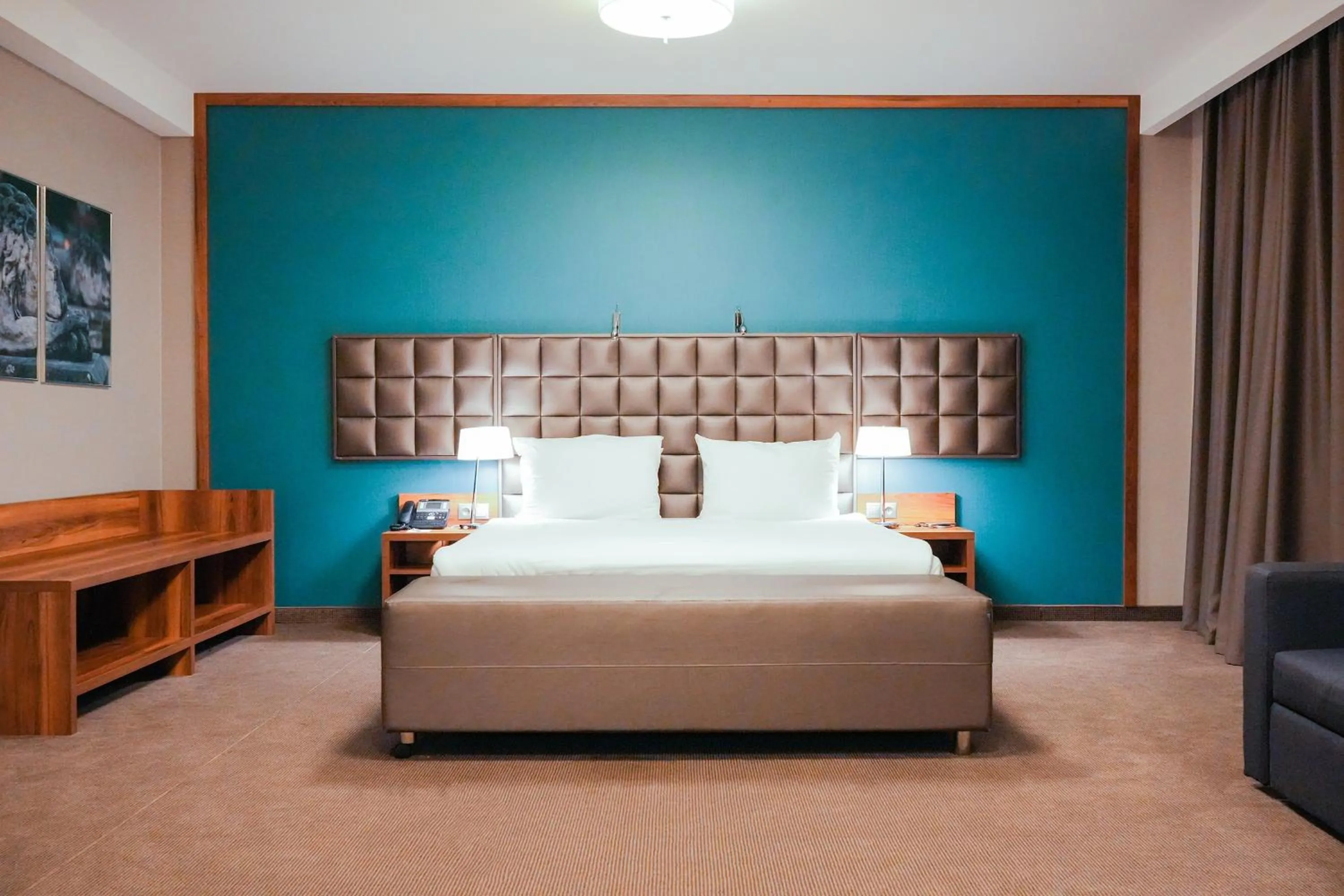 Photo of the whole room, Bed in Holiday Inn Krakow City Centre by IHG