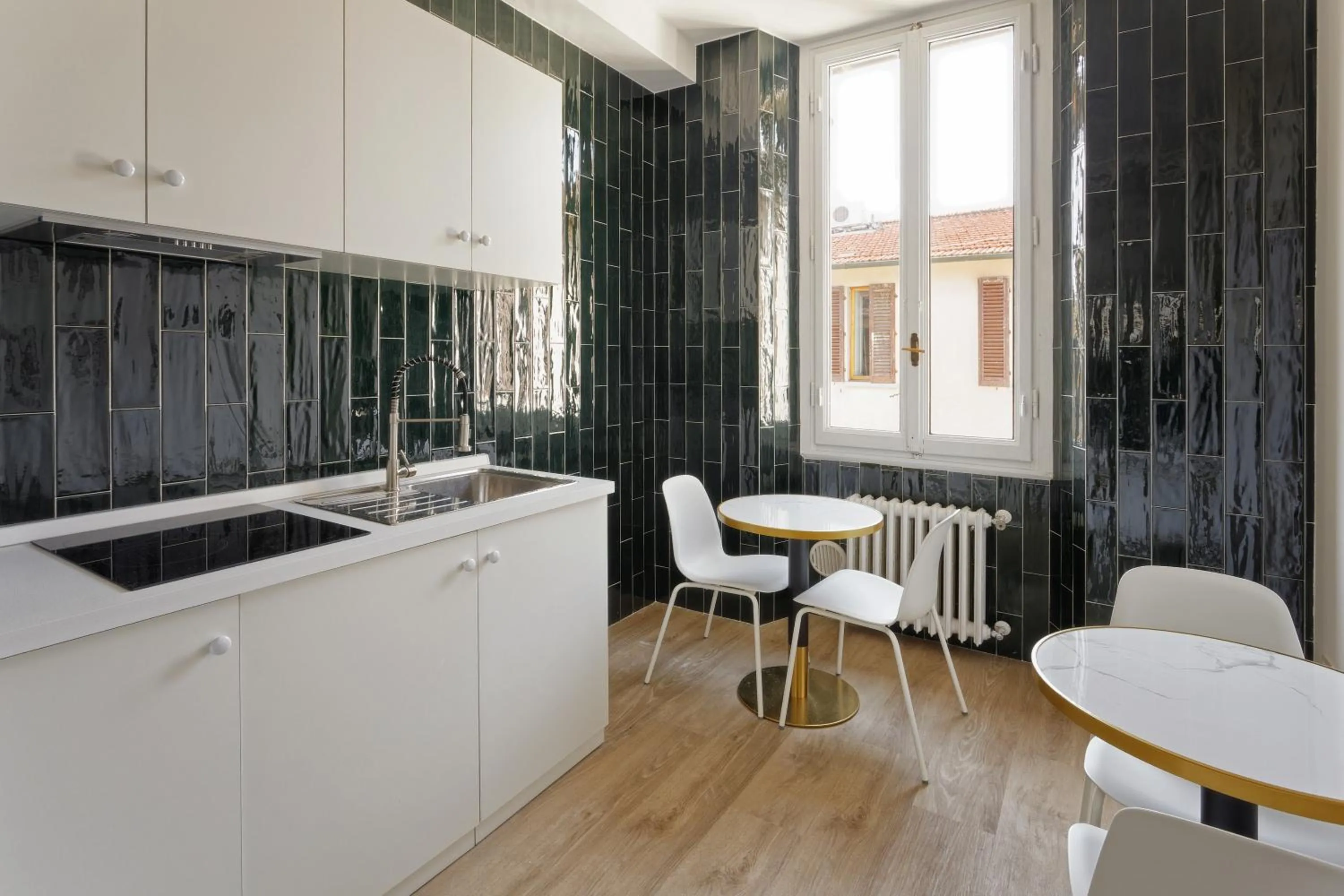 Kitchen or kitchenette in Jade B&B