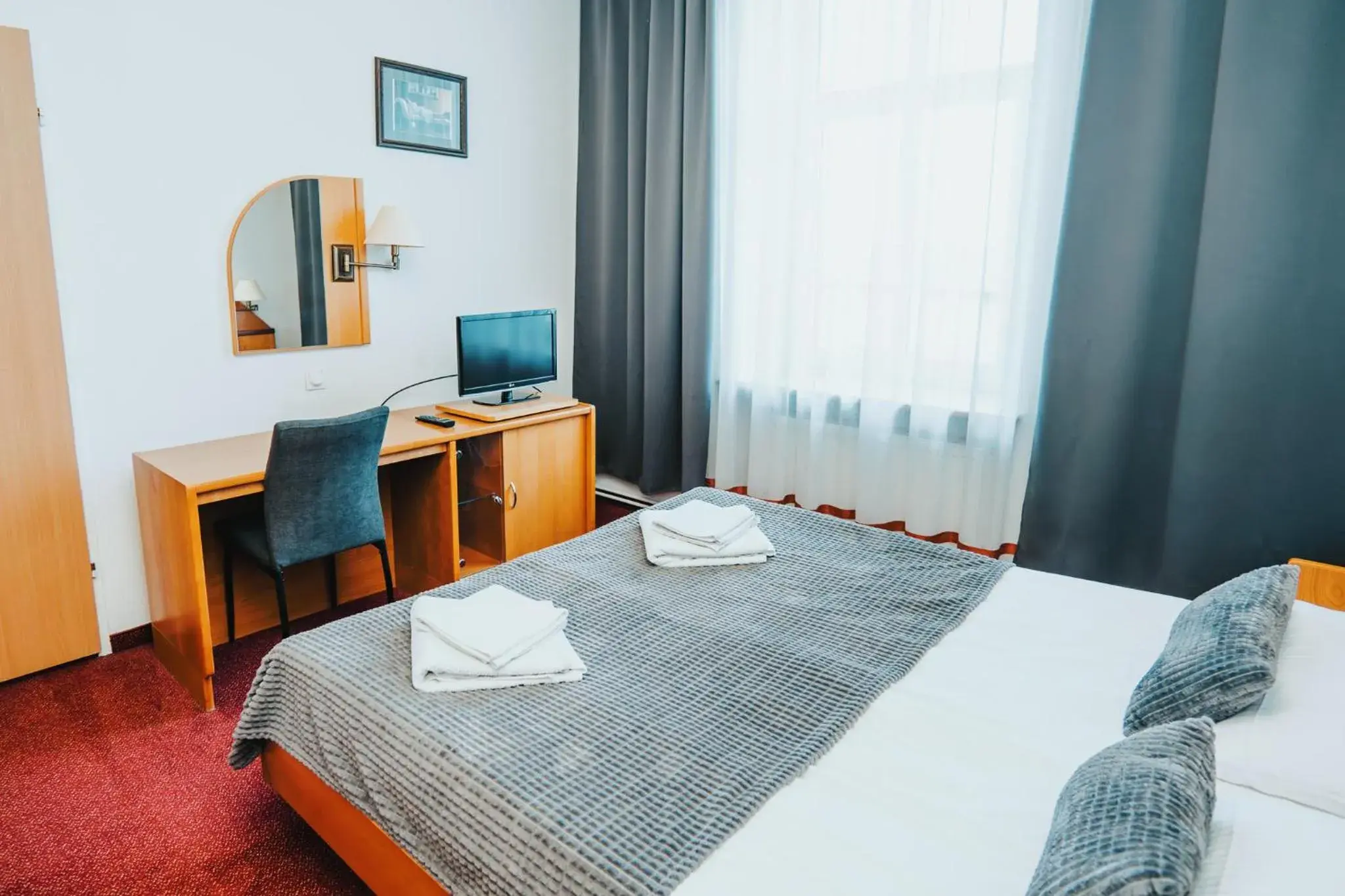 Deluxe Double Room - single occupancy in Polonia Raciborz Deluxe Double Room - single occupancy in Polonia Raciborz