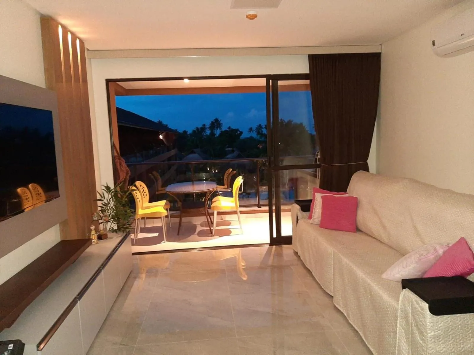 Night in FLAT ECO RESORT PRAIA DOS CARNEIROS