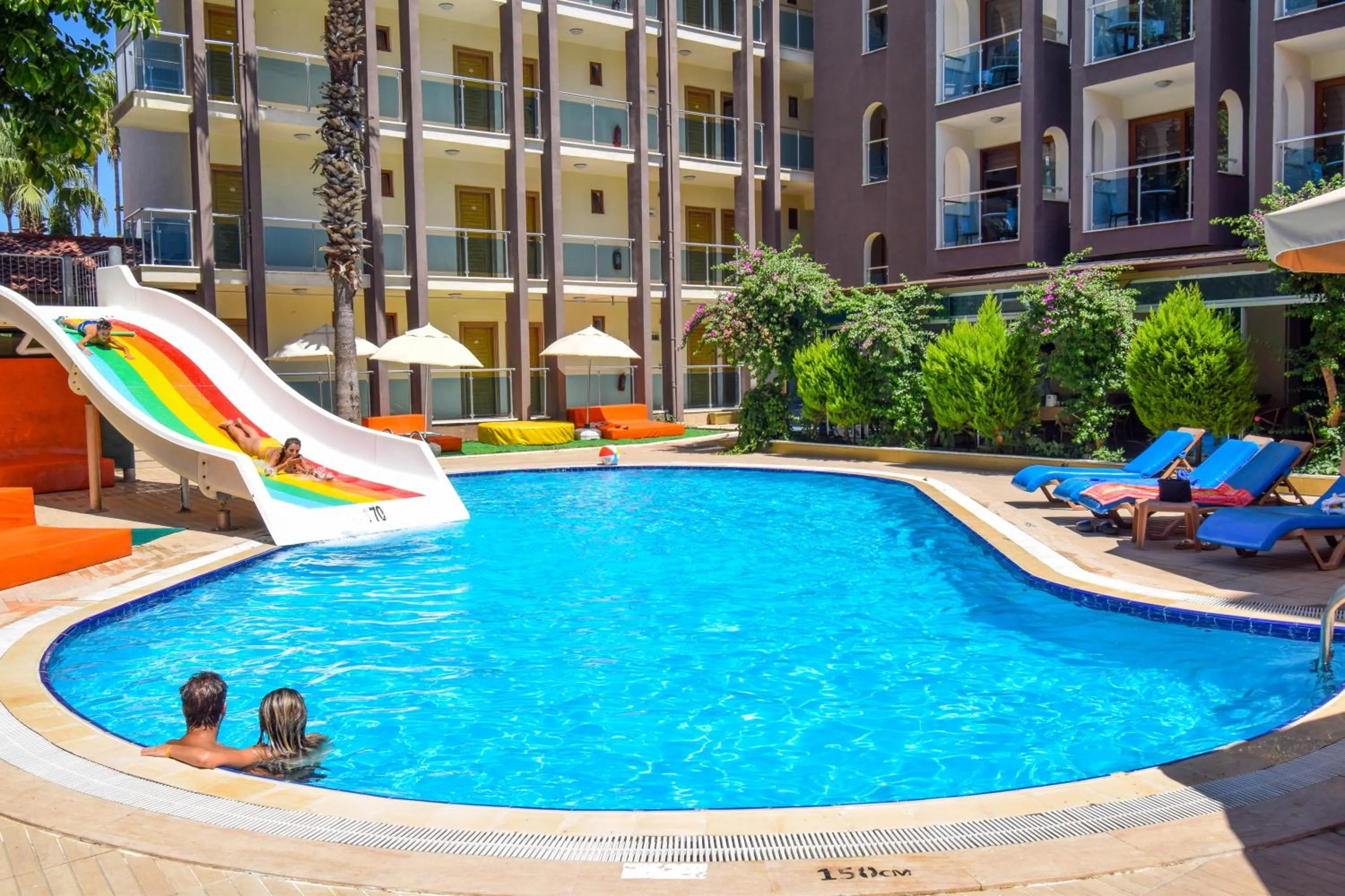 Swimming pool in Astoria Beach Hotel