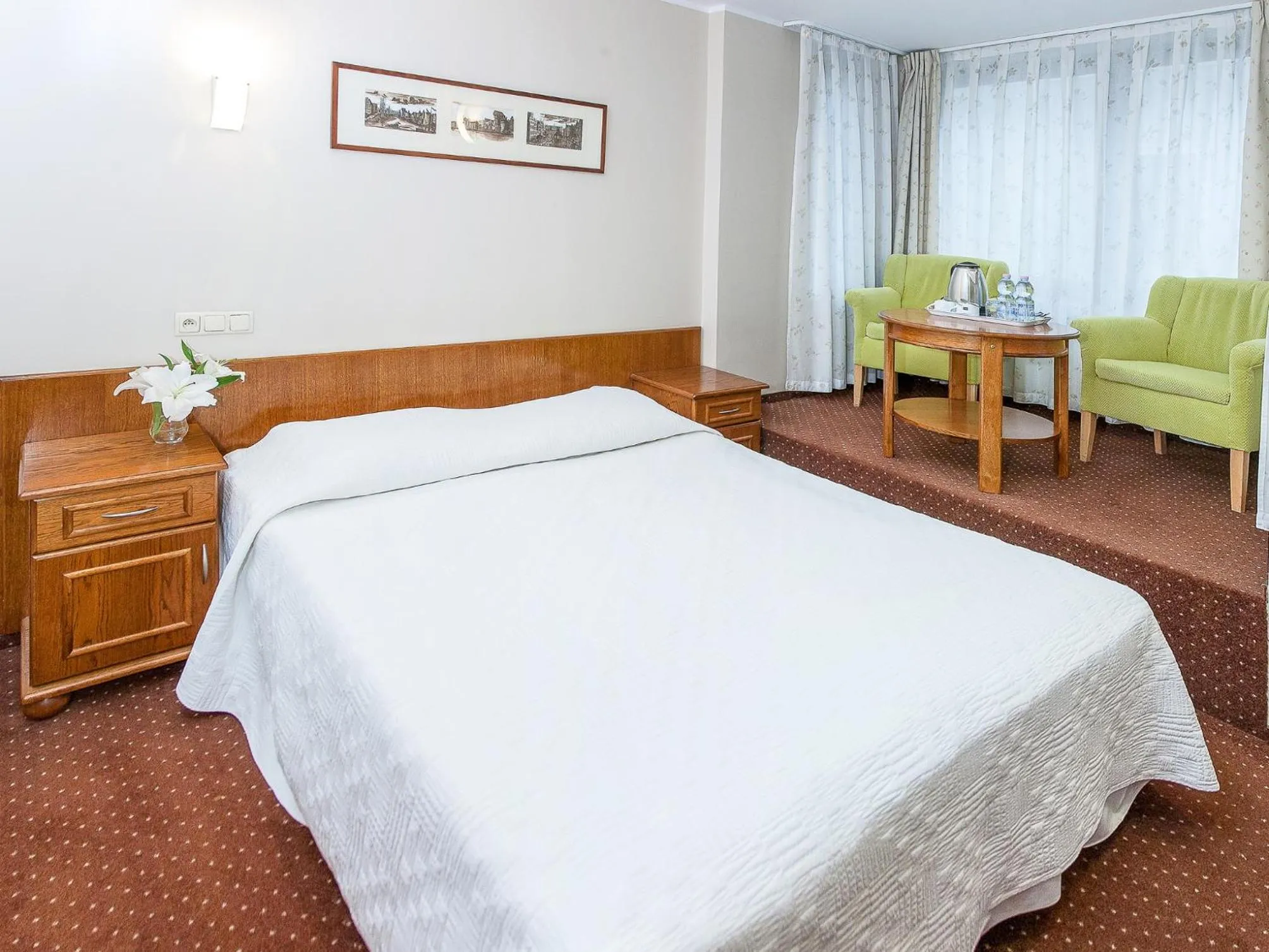 Photo of the whole room, Bed in Willa Biala Lilia Old Town