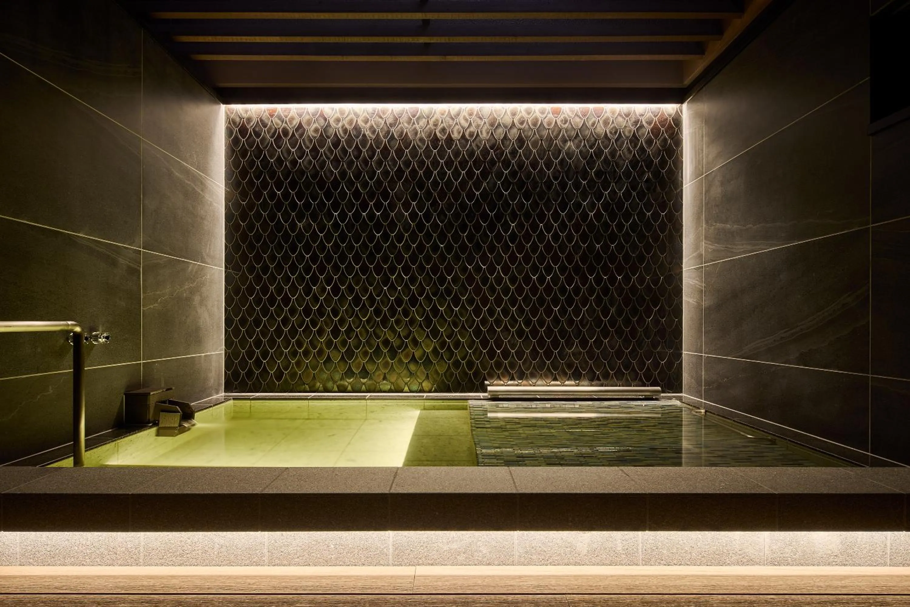 Open Air Bath in Yatomi Hotel Nuqu Natural Hot Spring