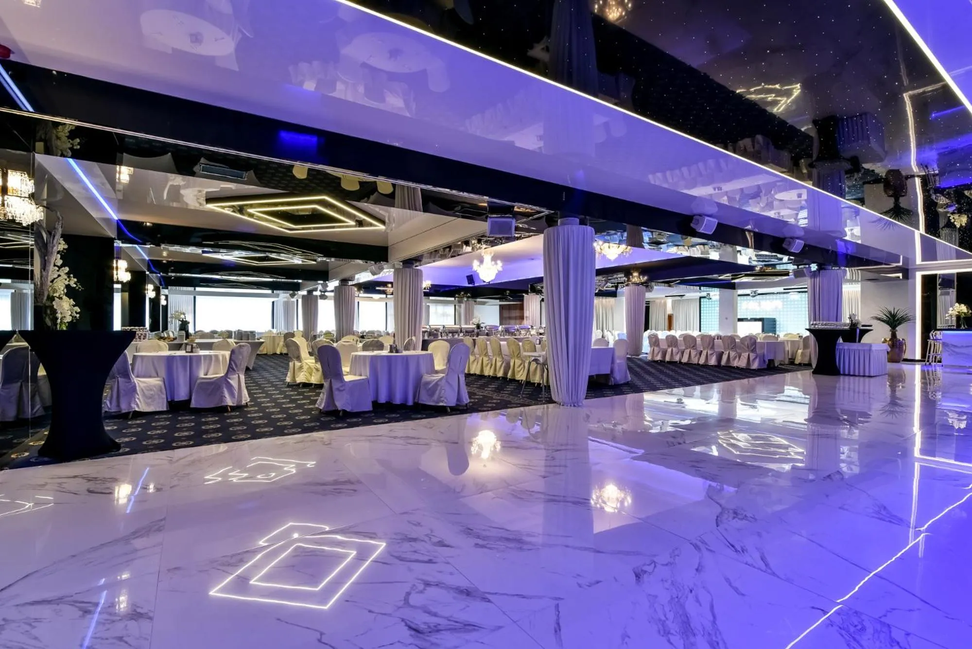 Lounge or bar in Hotel SPA Faltom Gdynia Rumia