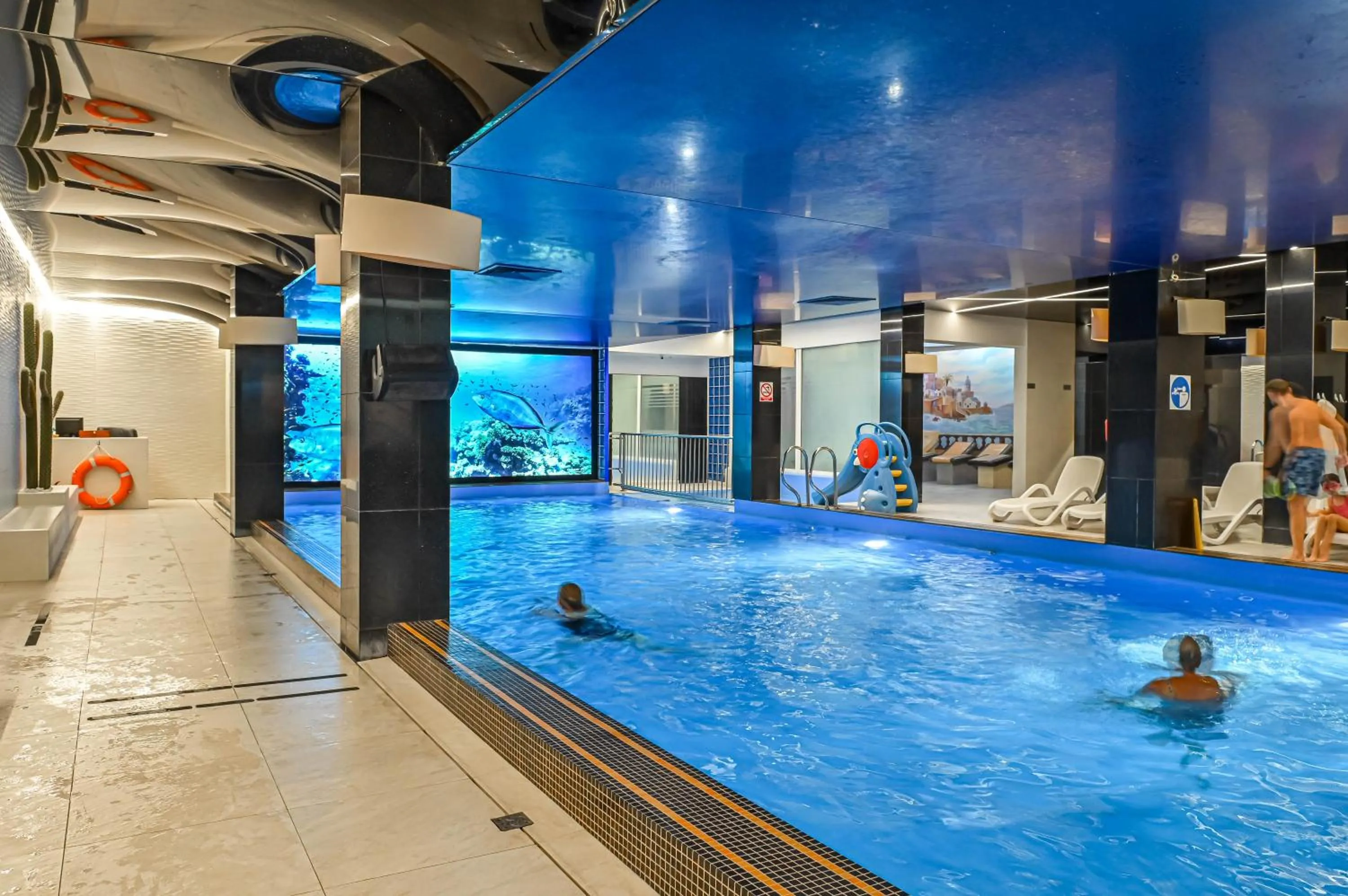 Swimming pool in Hotel SPA Faltom Gdynia Rumia