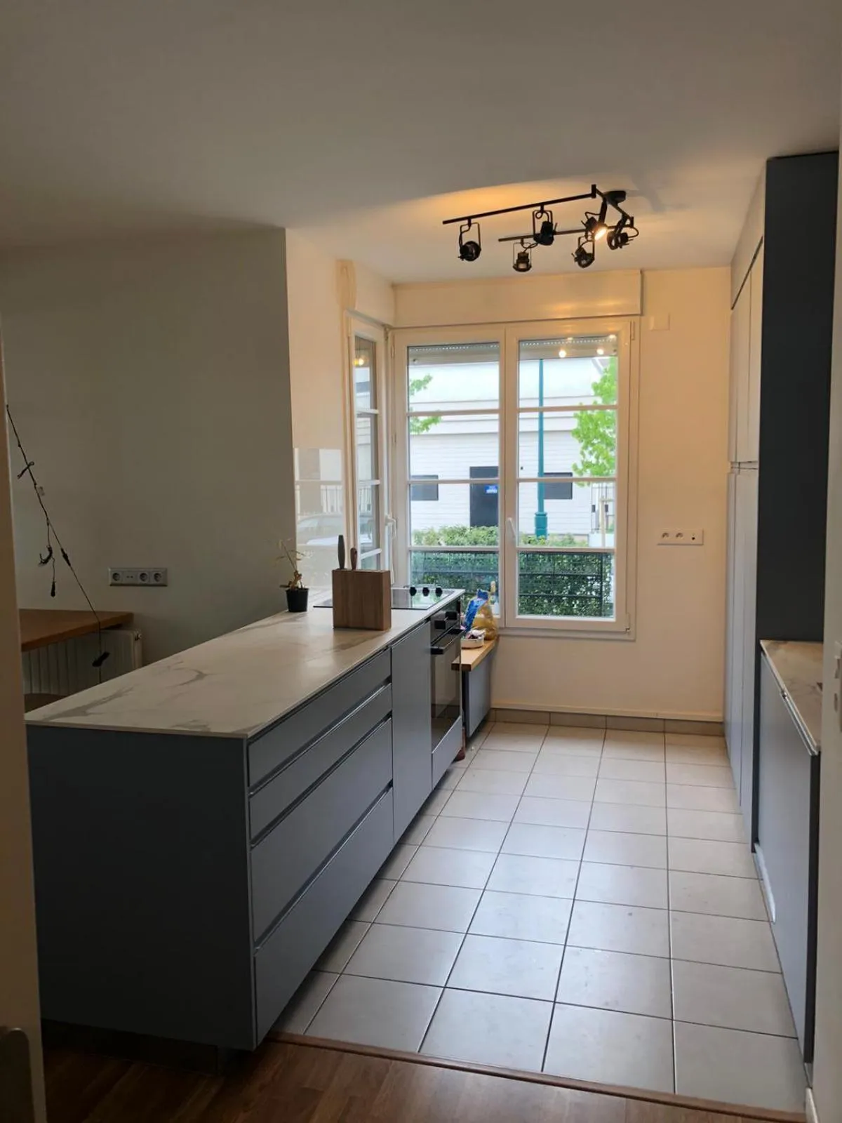 Kitchen or kitchenette in The Green Terrace Disneyland